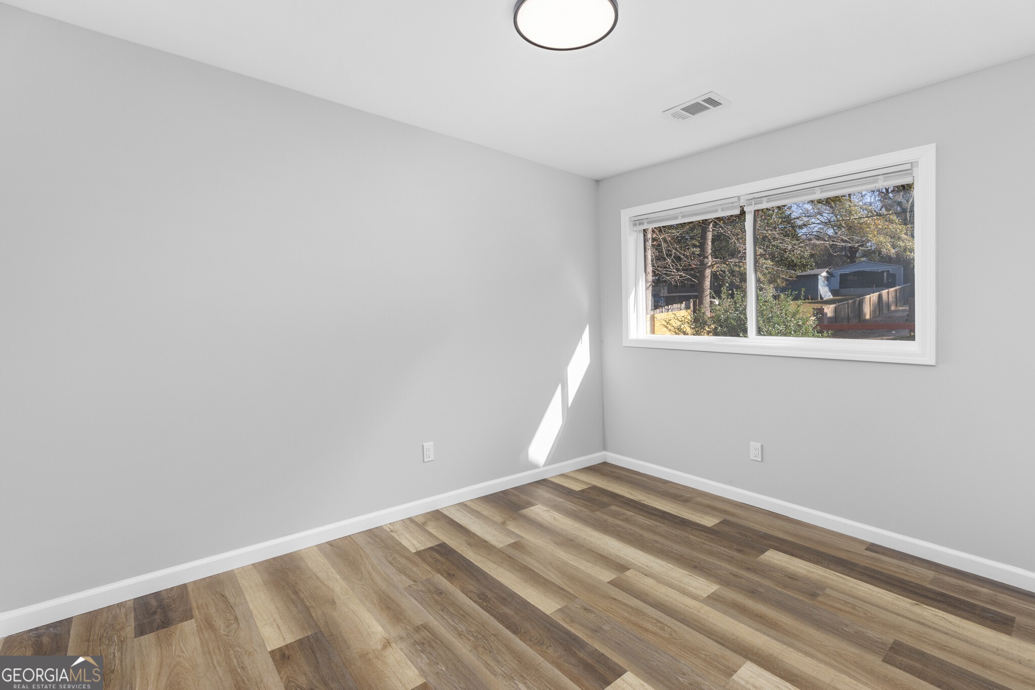 2103 Kipling Circle SE