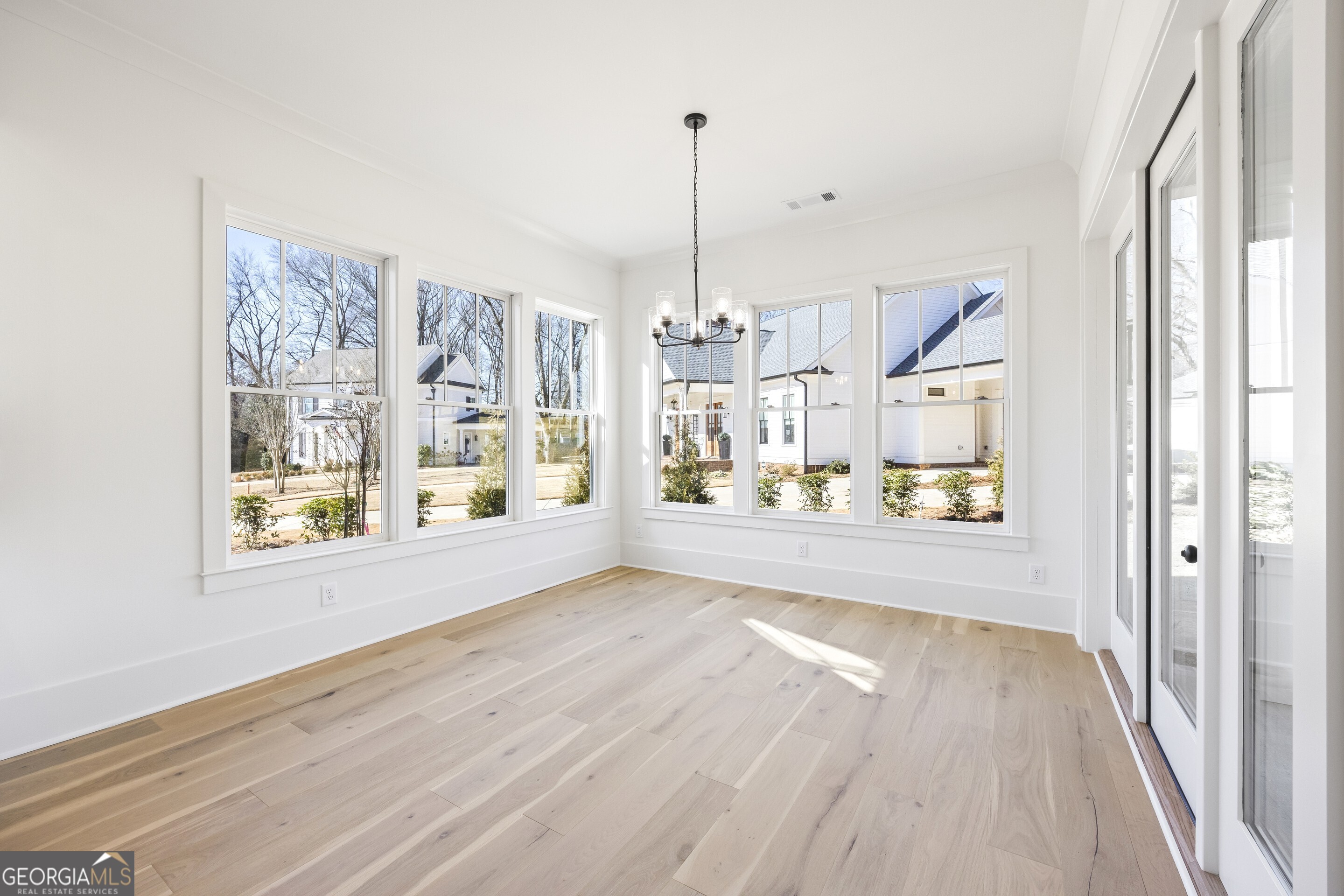 690 Foster Park Lane