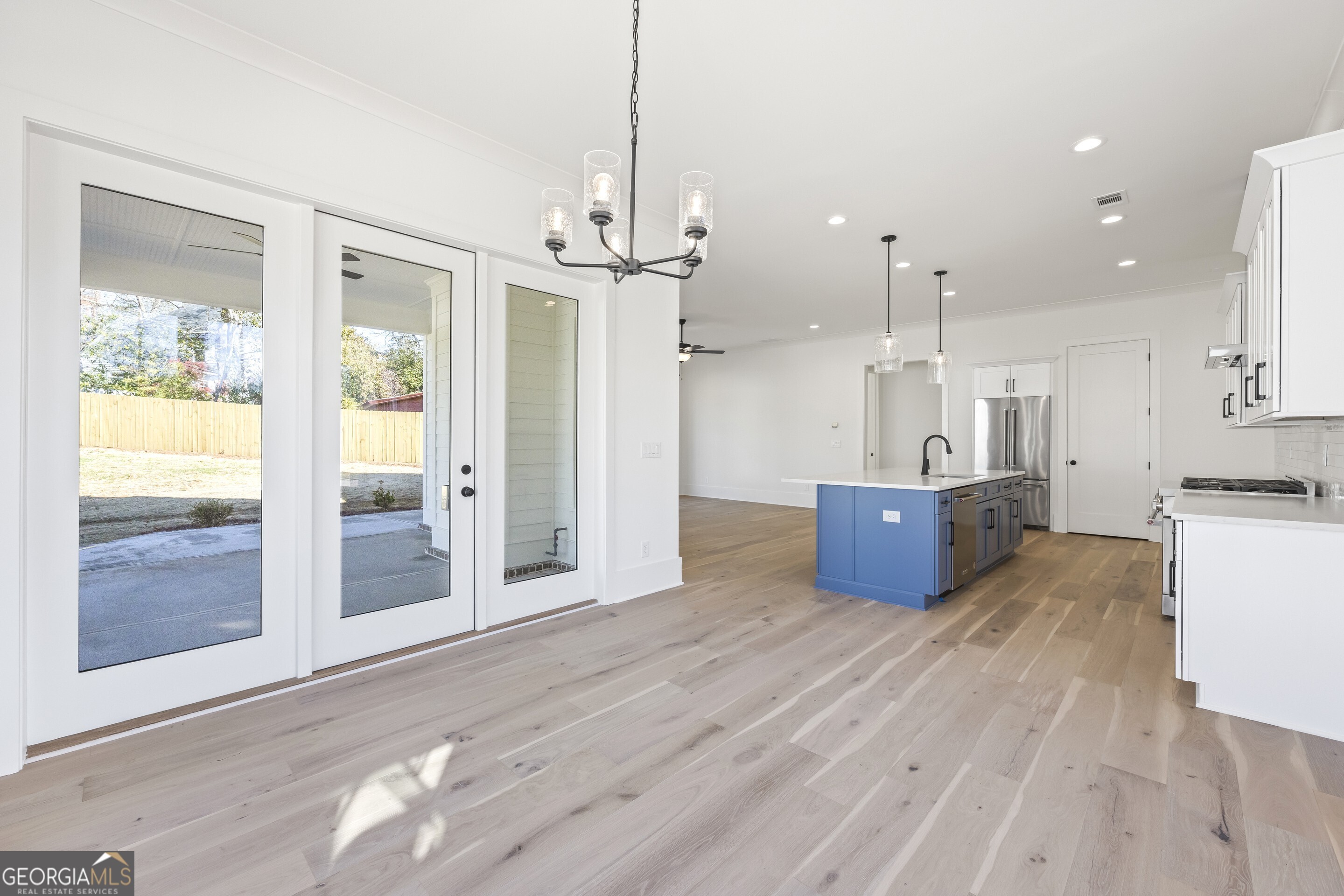 690 Foster Park Lane