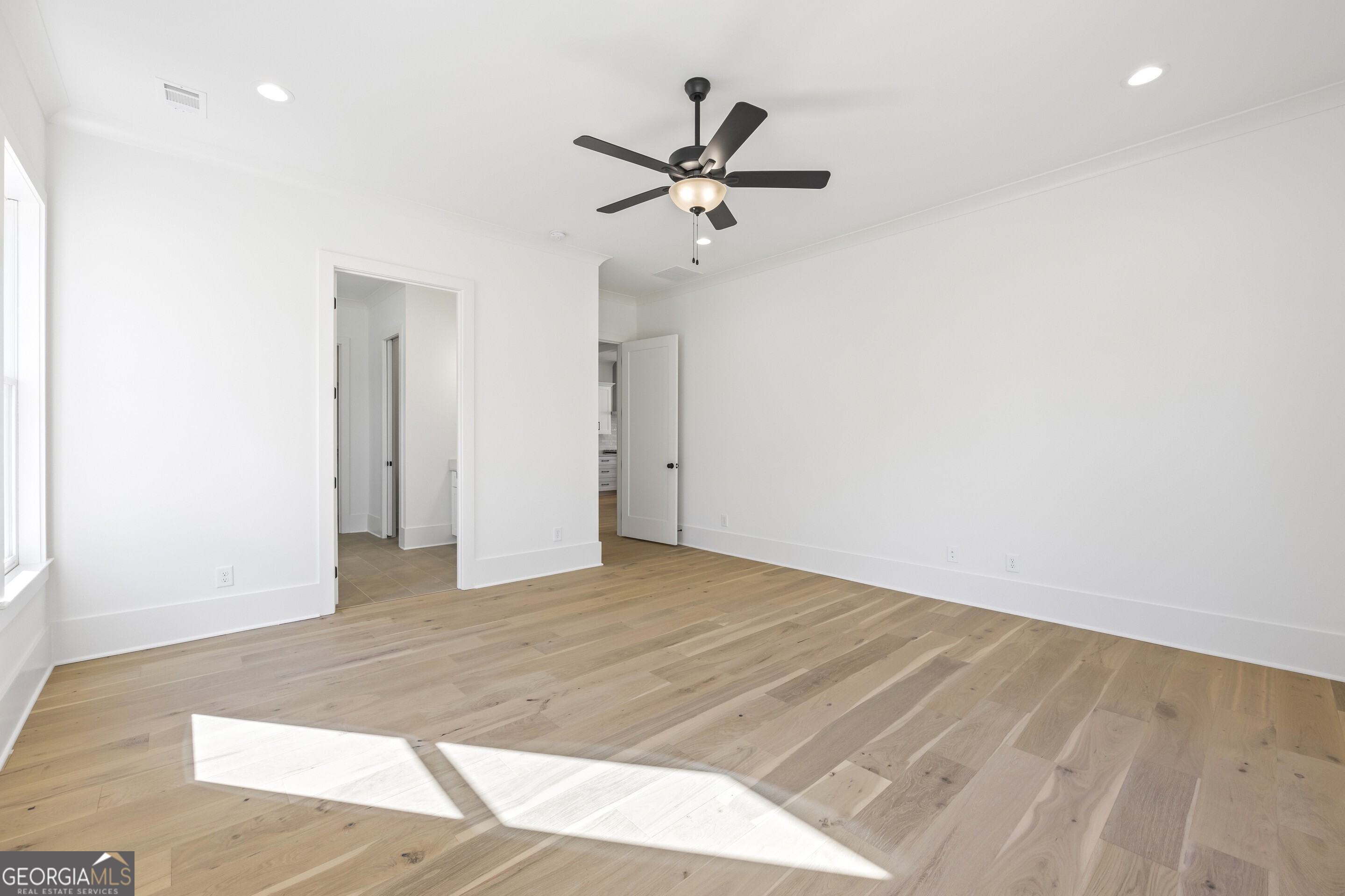 690 Foster Park Lane