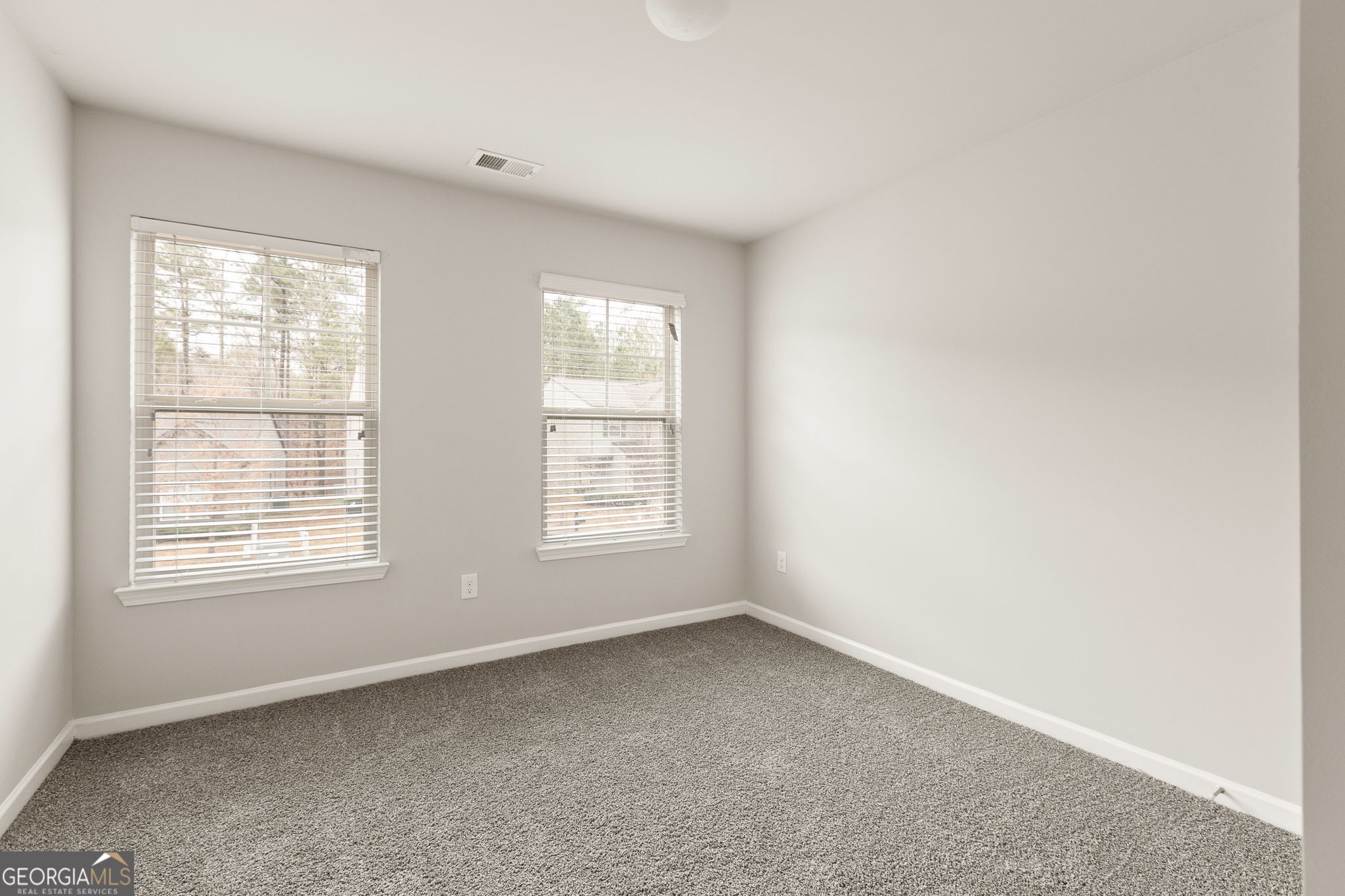 4497 Ravenwood Drive