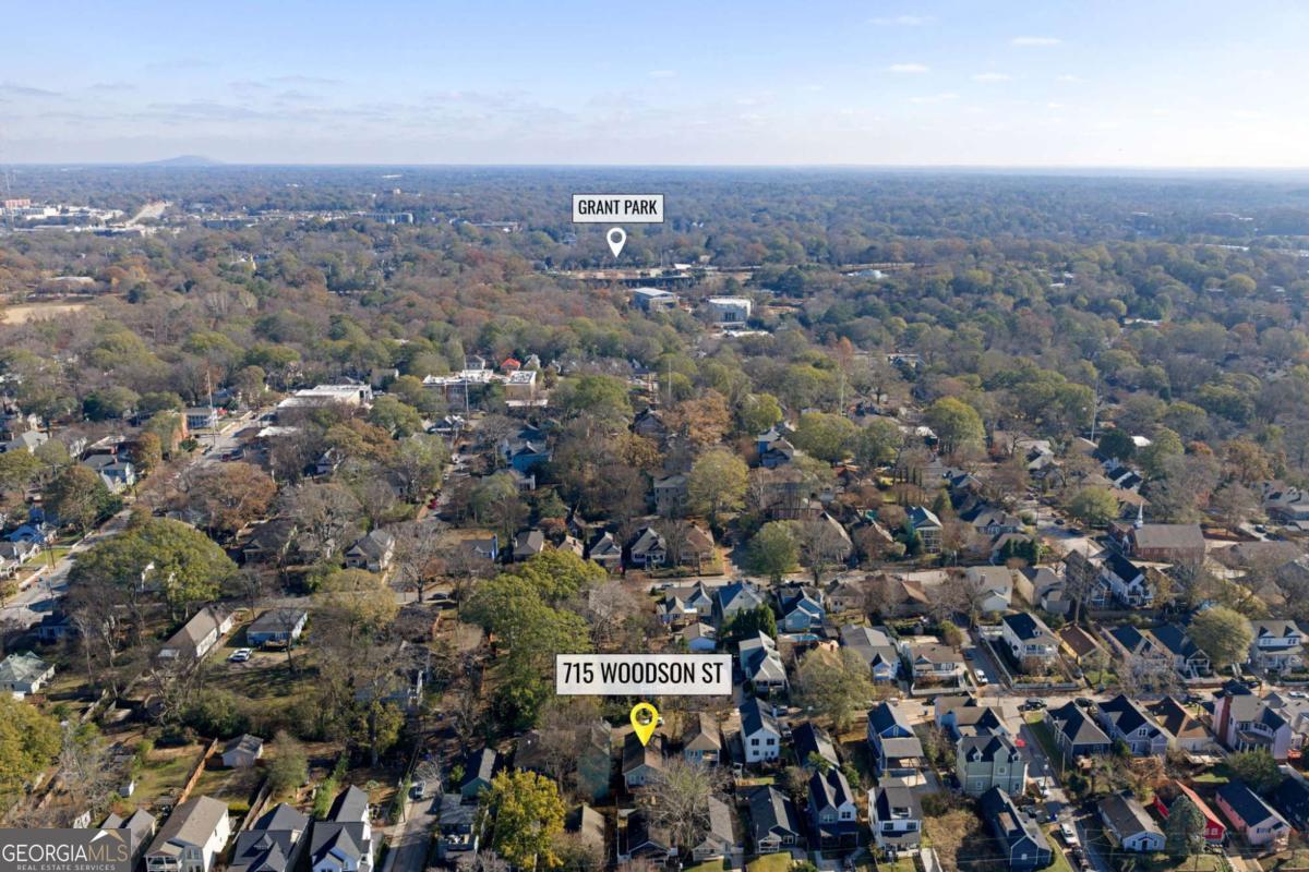 715 Woodson Street SE