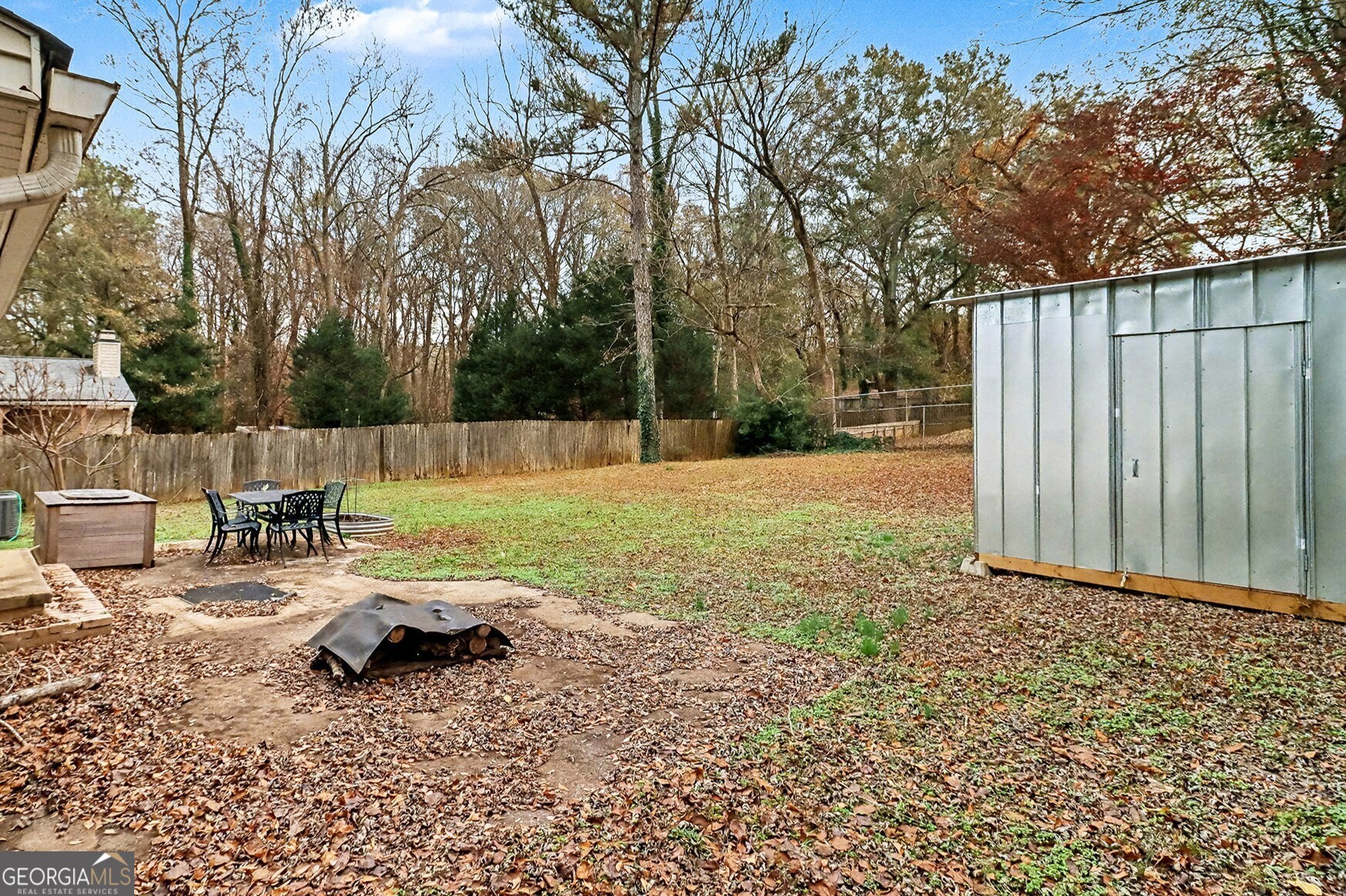 3053 Hollywood Drive