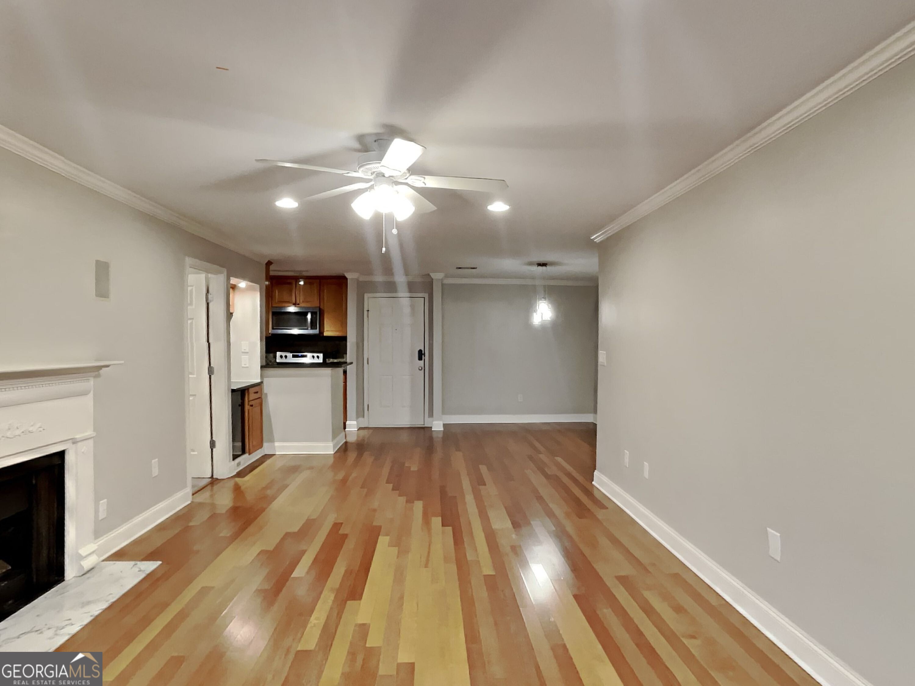 1202 Pine Heights Drive NE