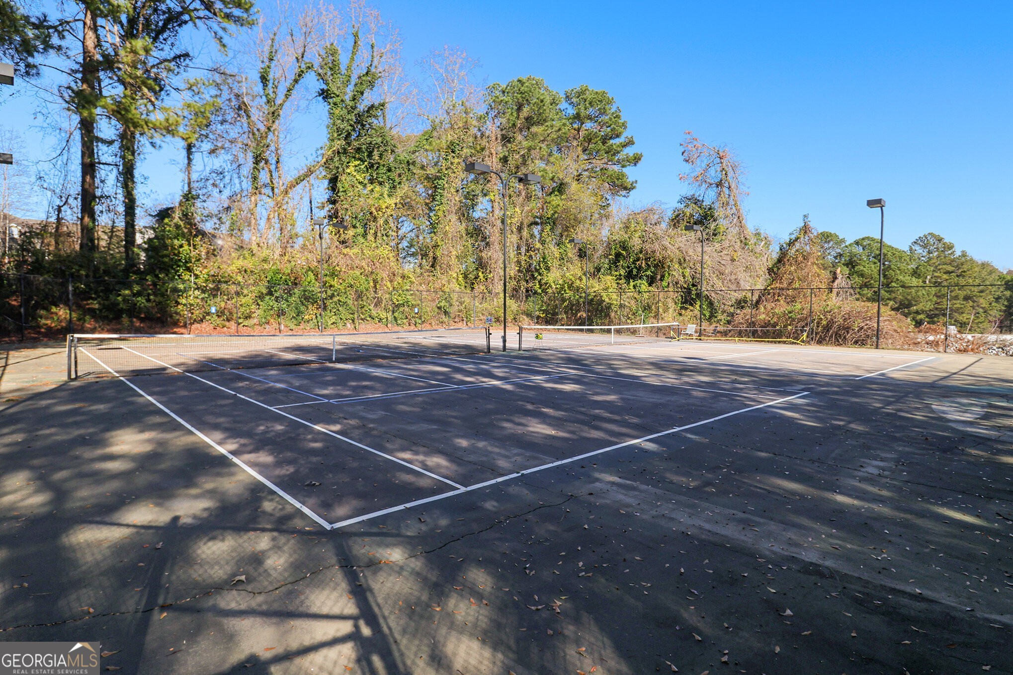 1202 Pine Heights Drive NE