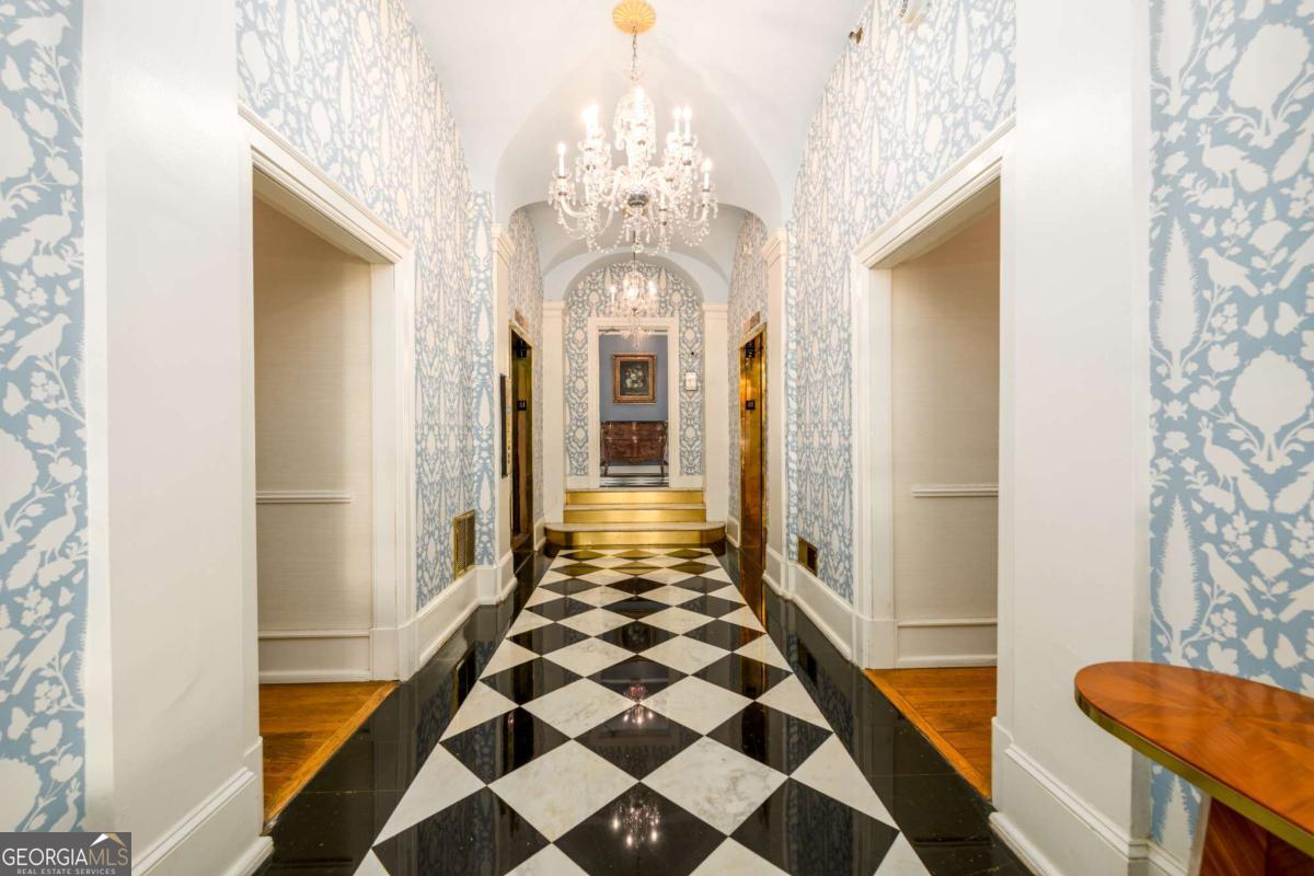 30 5th Street NE # 101