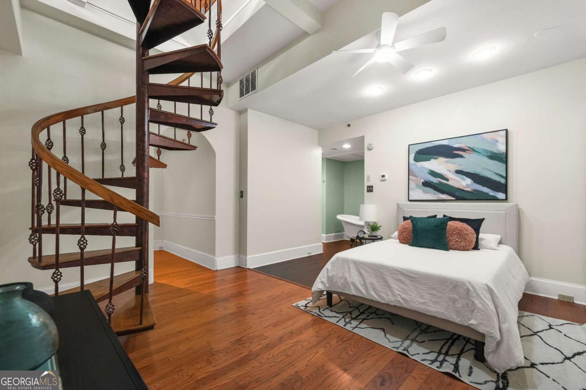 30 5th Street NE # 101