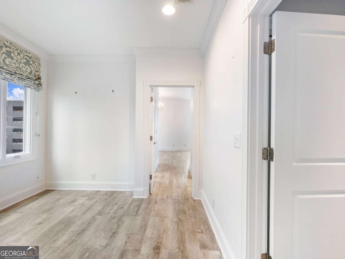 3636 Peachtree Road NE # 405