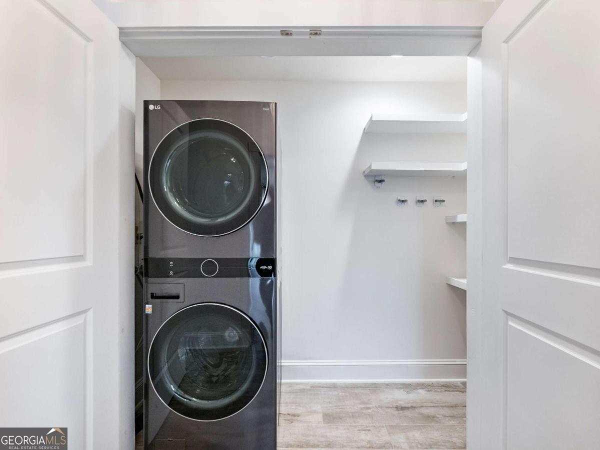 3636 Peachtree Road NE # 405