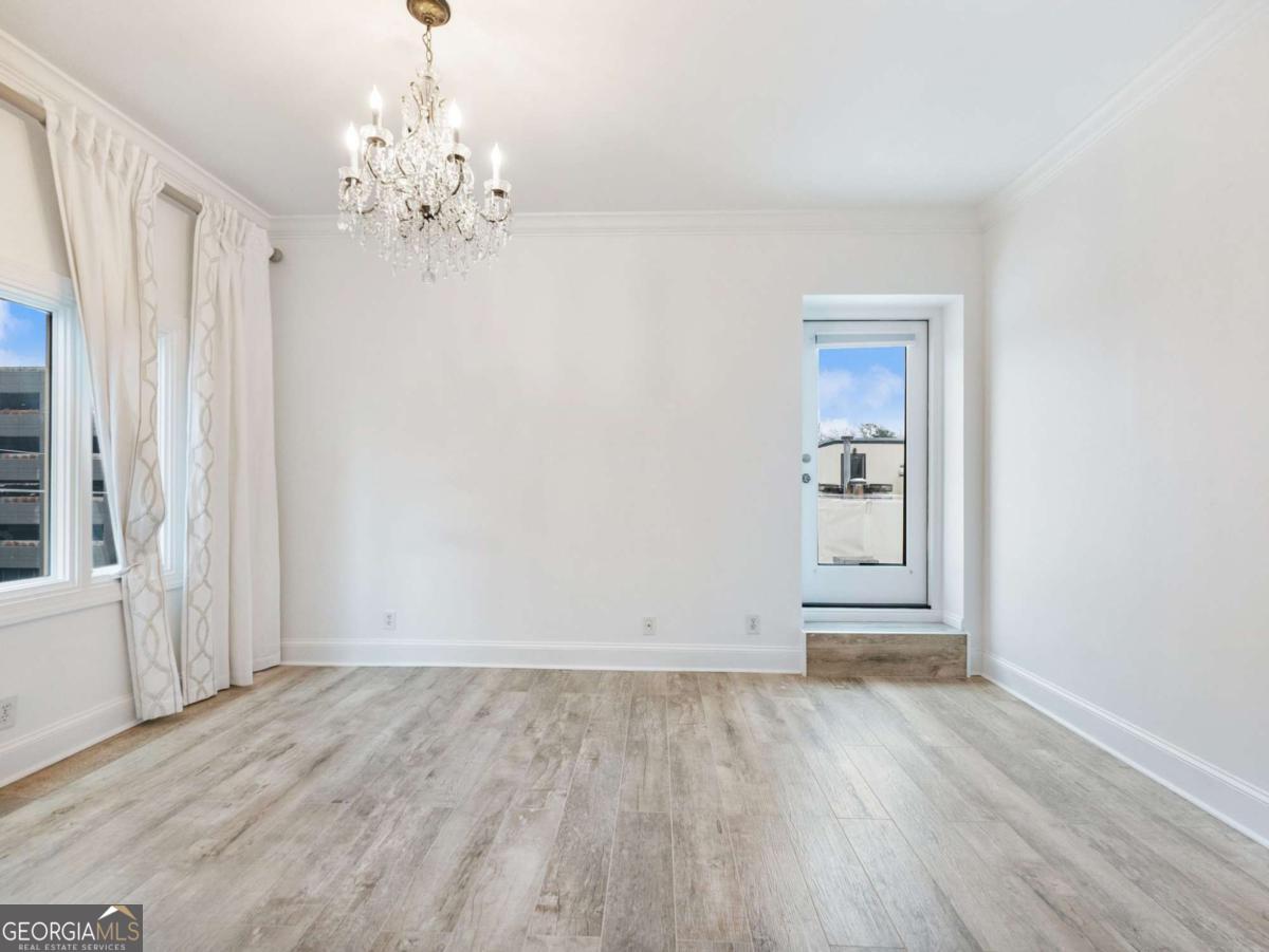 3636 Peachtree Road NE # 405