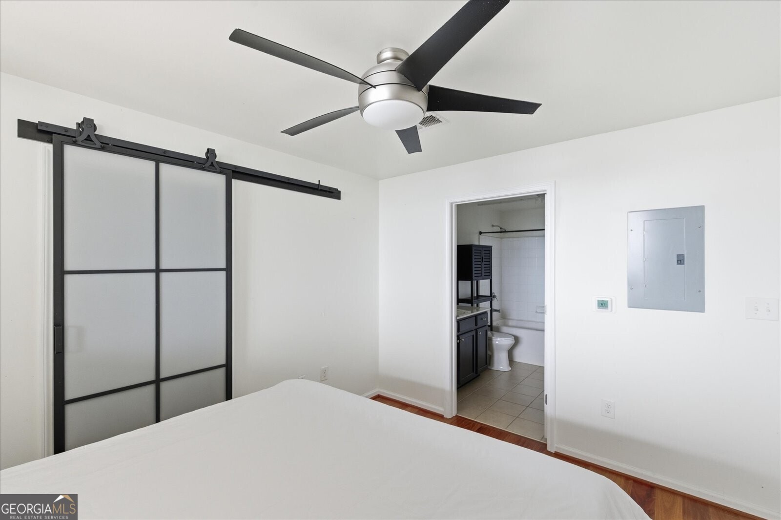 3040 Peachtree Road NW # 805