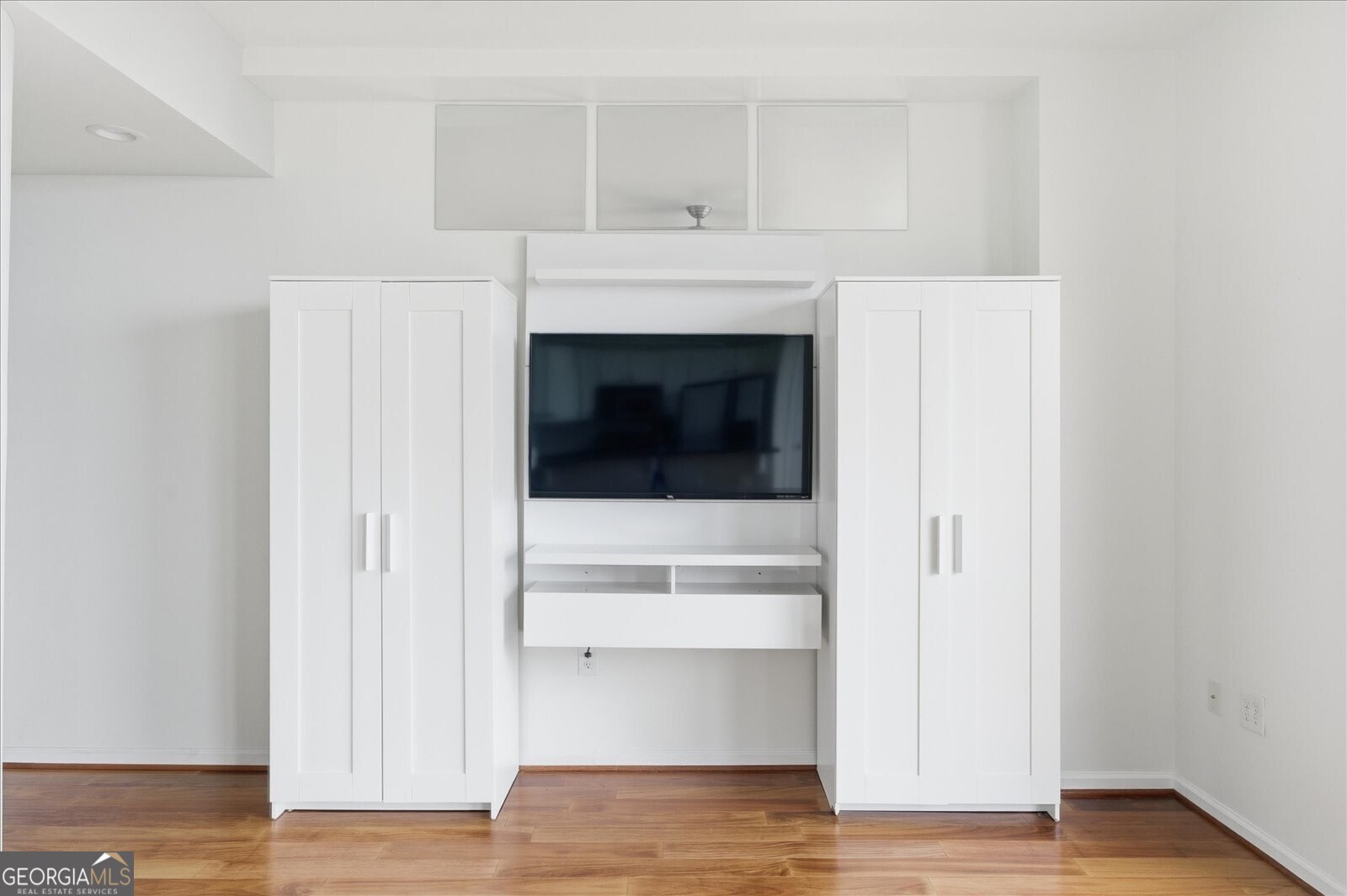 3040 Peachtree Road NW # 805