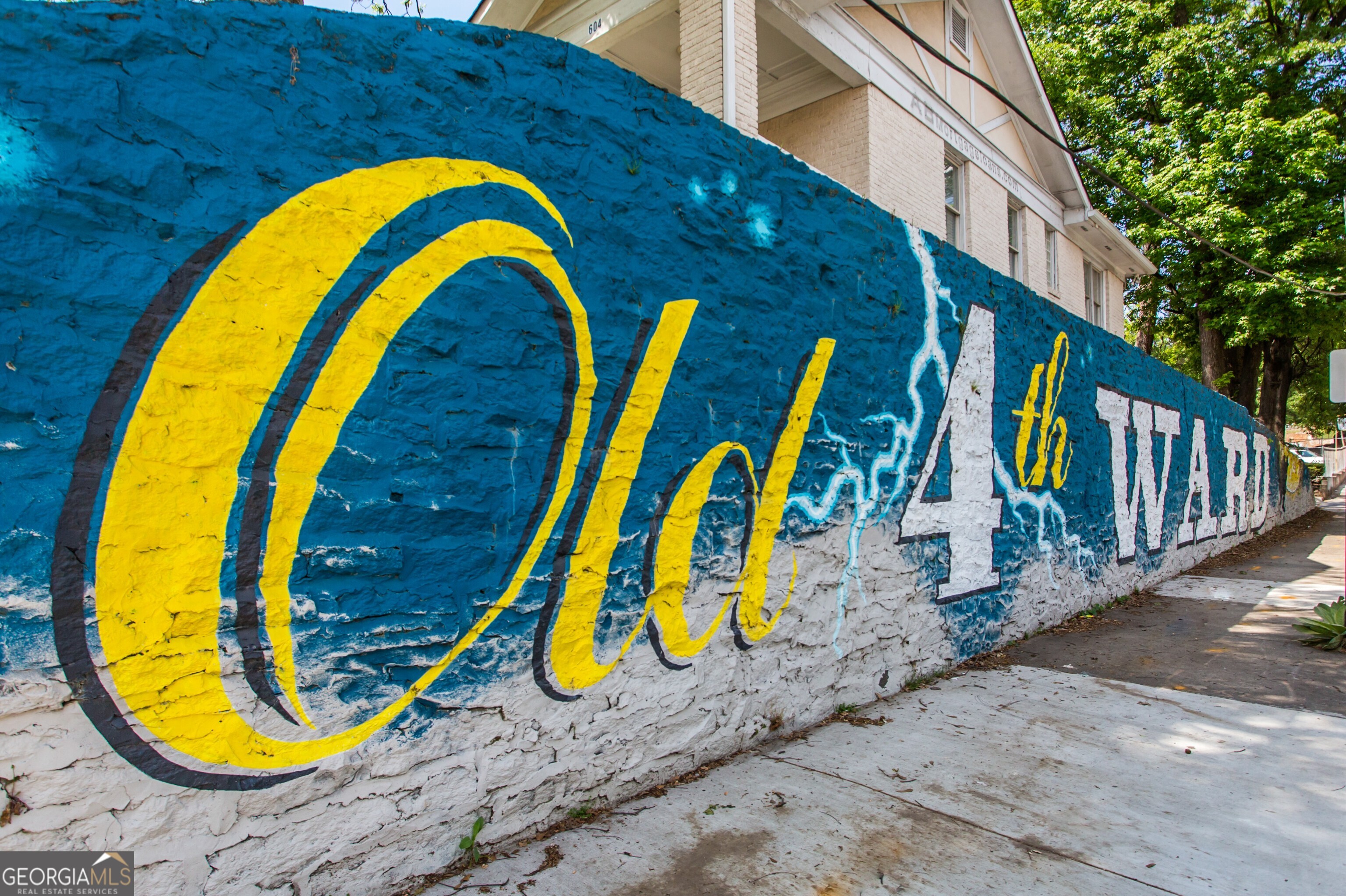 597 Auburn Avenue NE