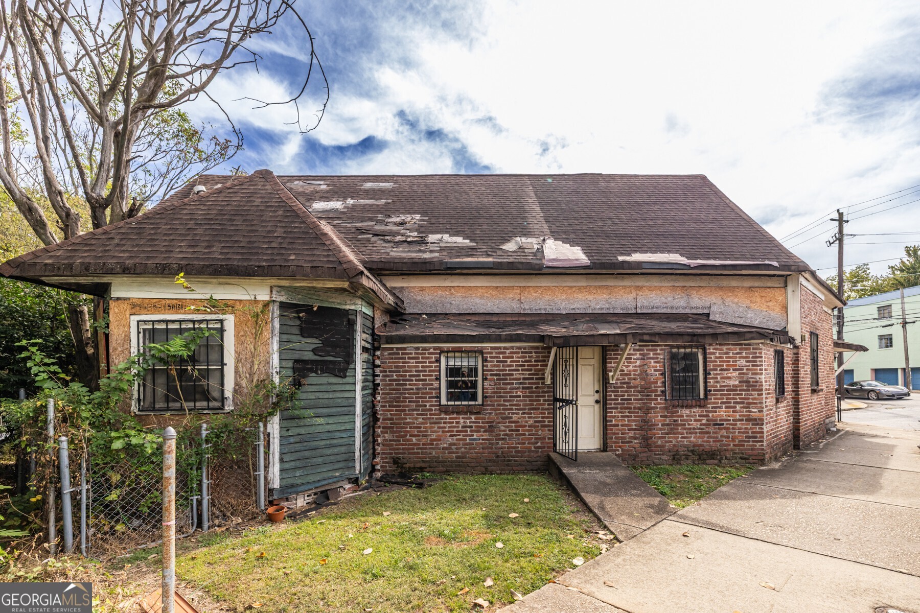 597 Auburn Avenue NE