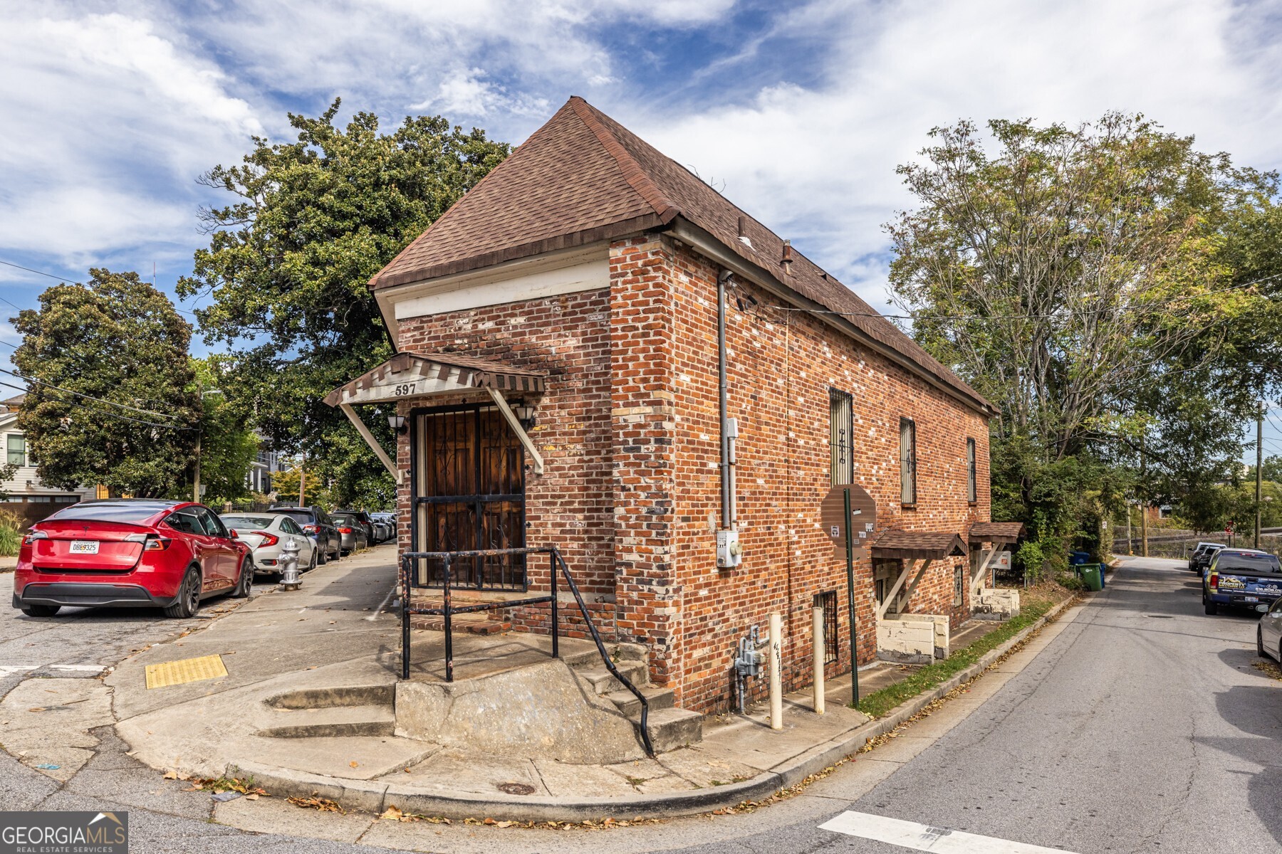 597 Auburn Avenue NE