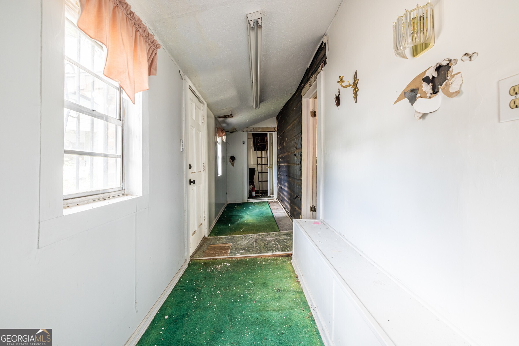 597 Auburn Avenue NE