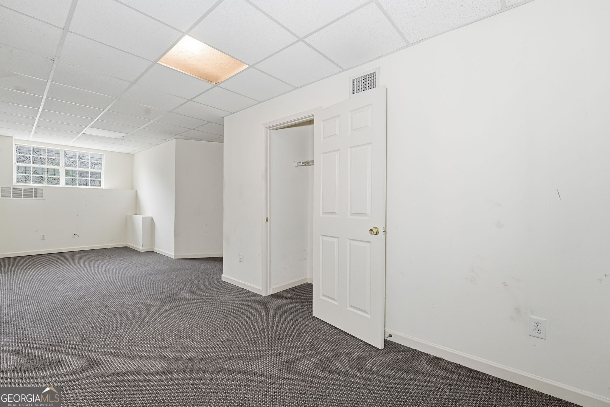 71 King Arthur Court