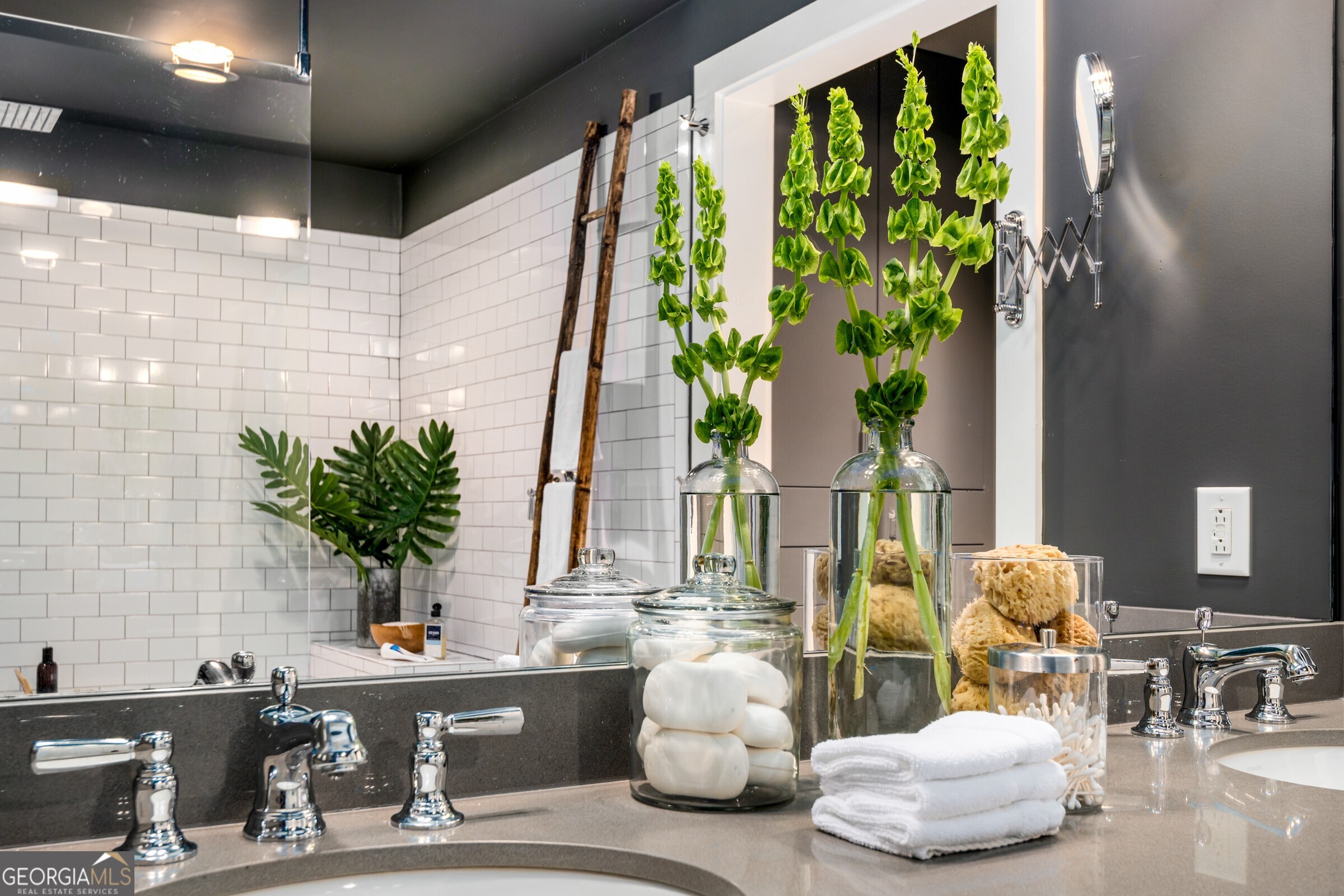 1100 Howell Mill Road NW # 201