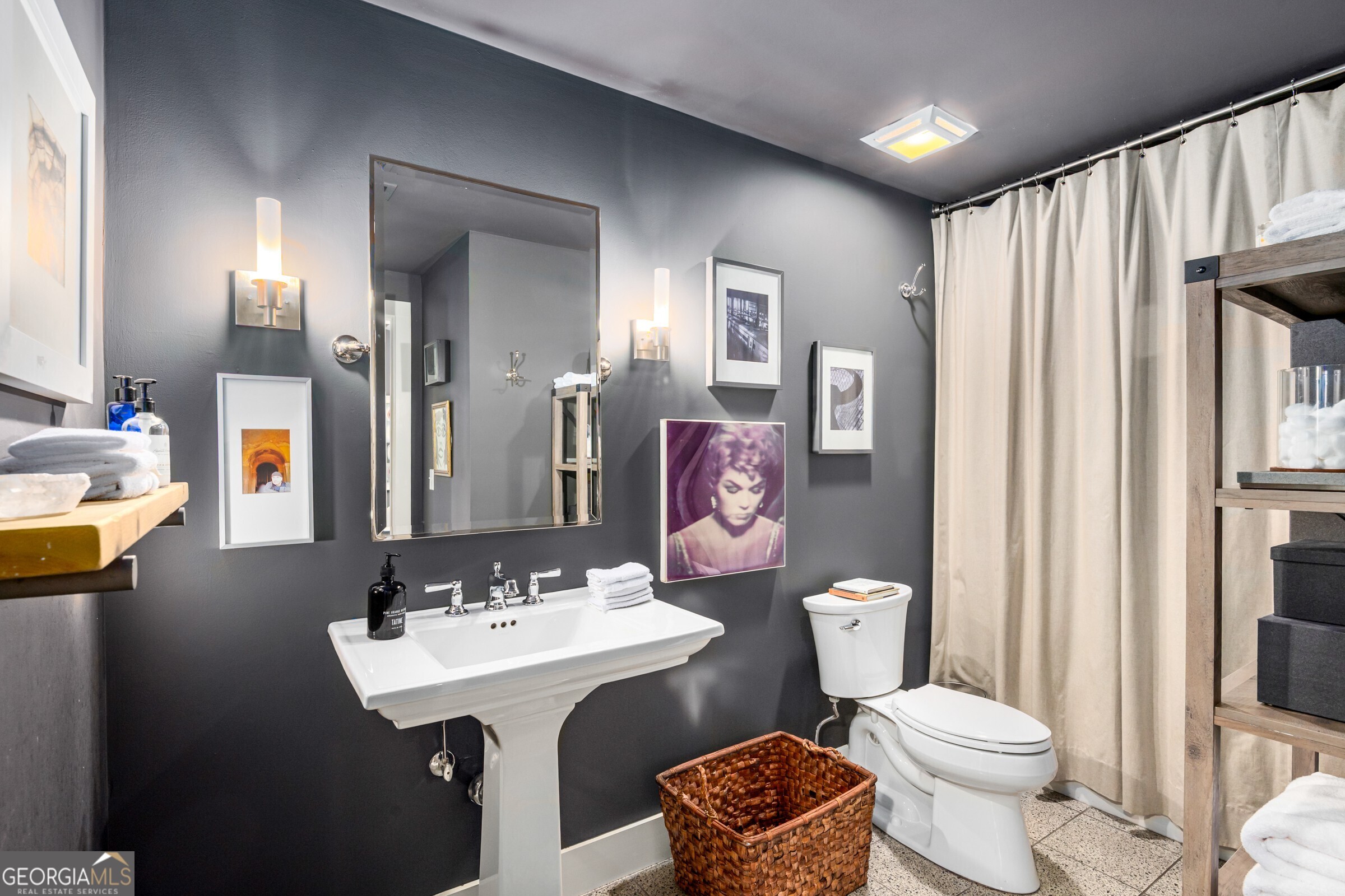 1100 Howell Mill Road NW # 201