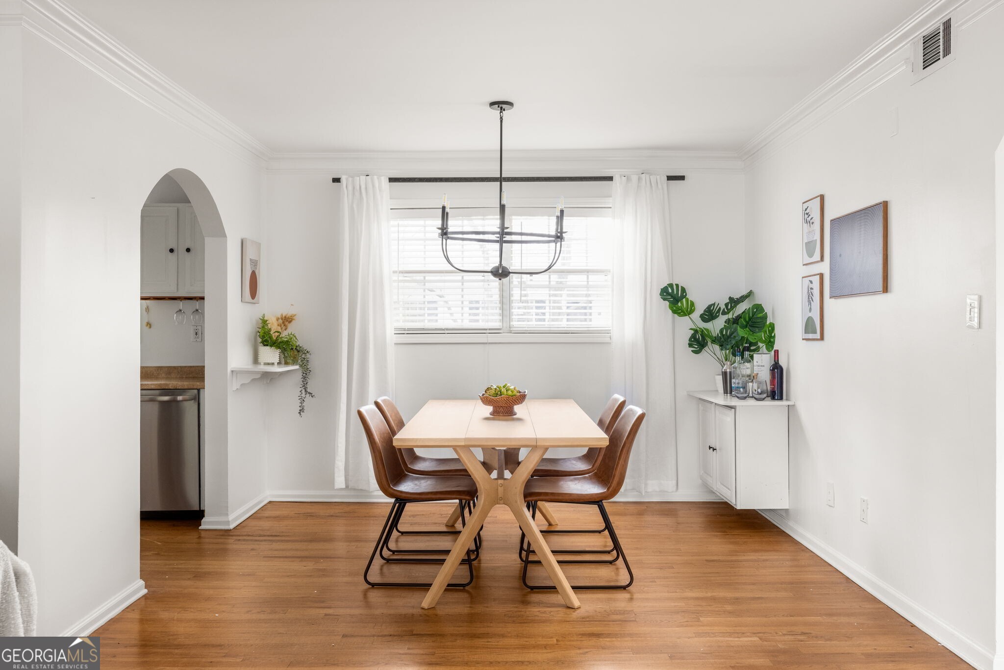 311 Peachtree Hills Avenue NE # 4D