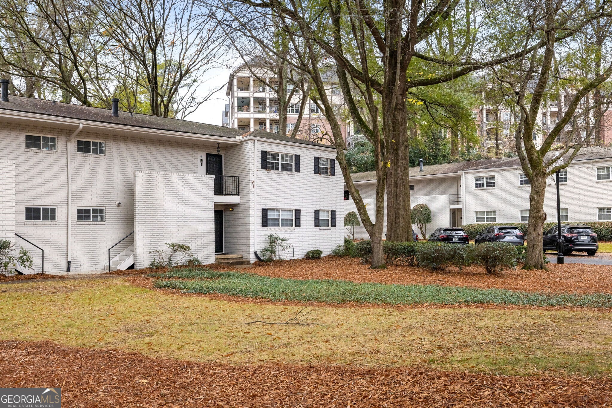 311 Peachtree Hills Avenue NE # 4D