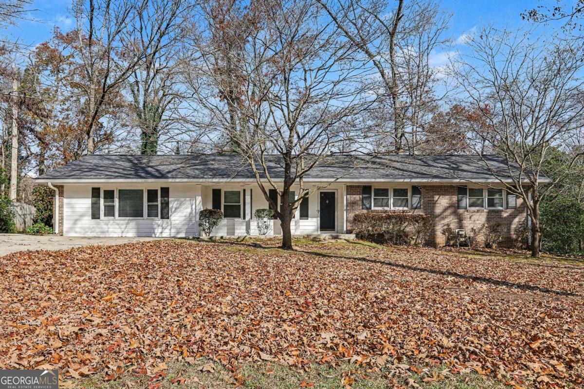 558 Dorsey Circle SW