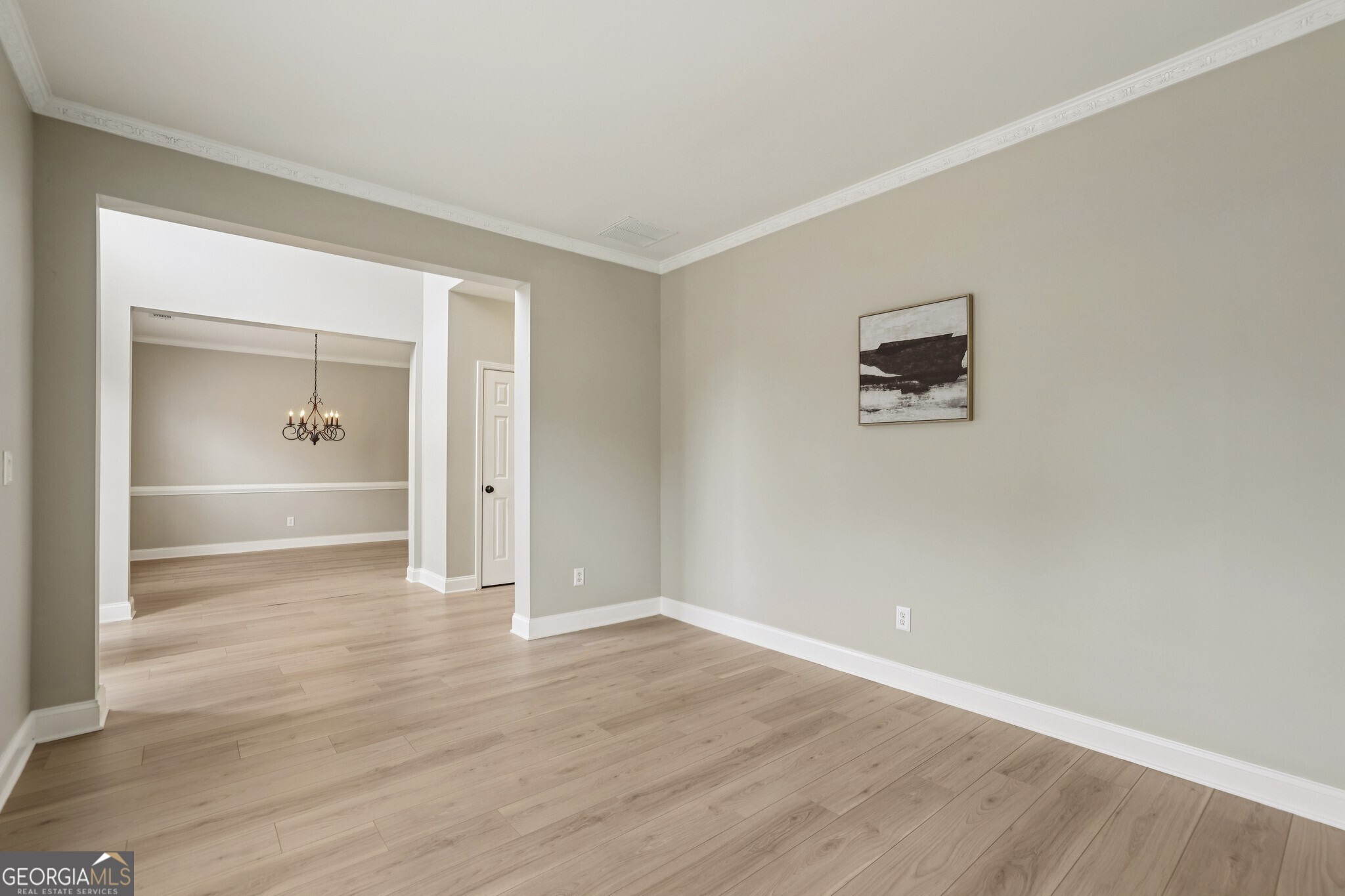 1090 Great Oaks Drive