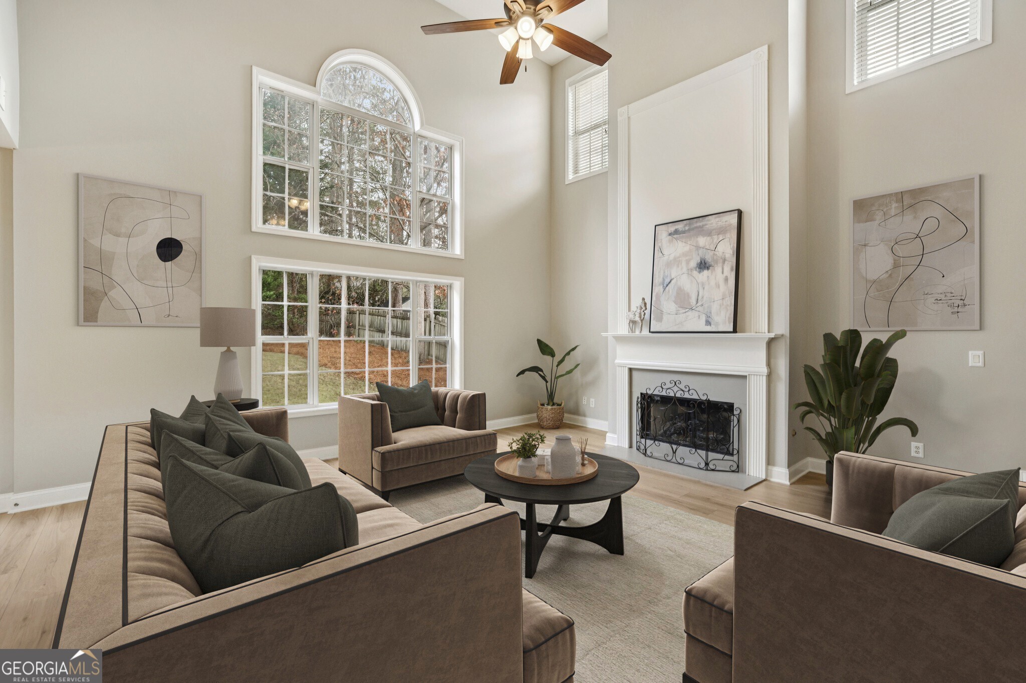 1090 Great Oaks Drive