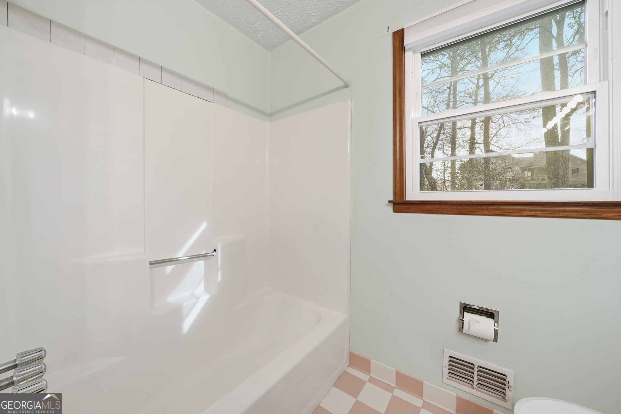 1597 Sprayberry Drive