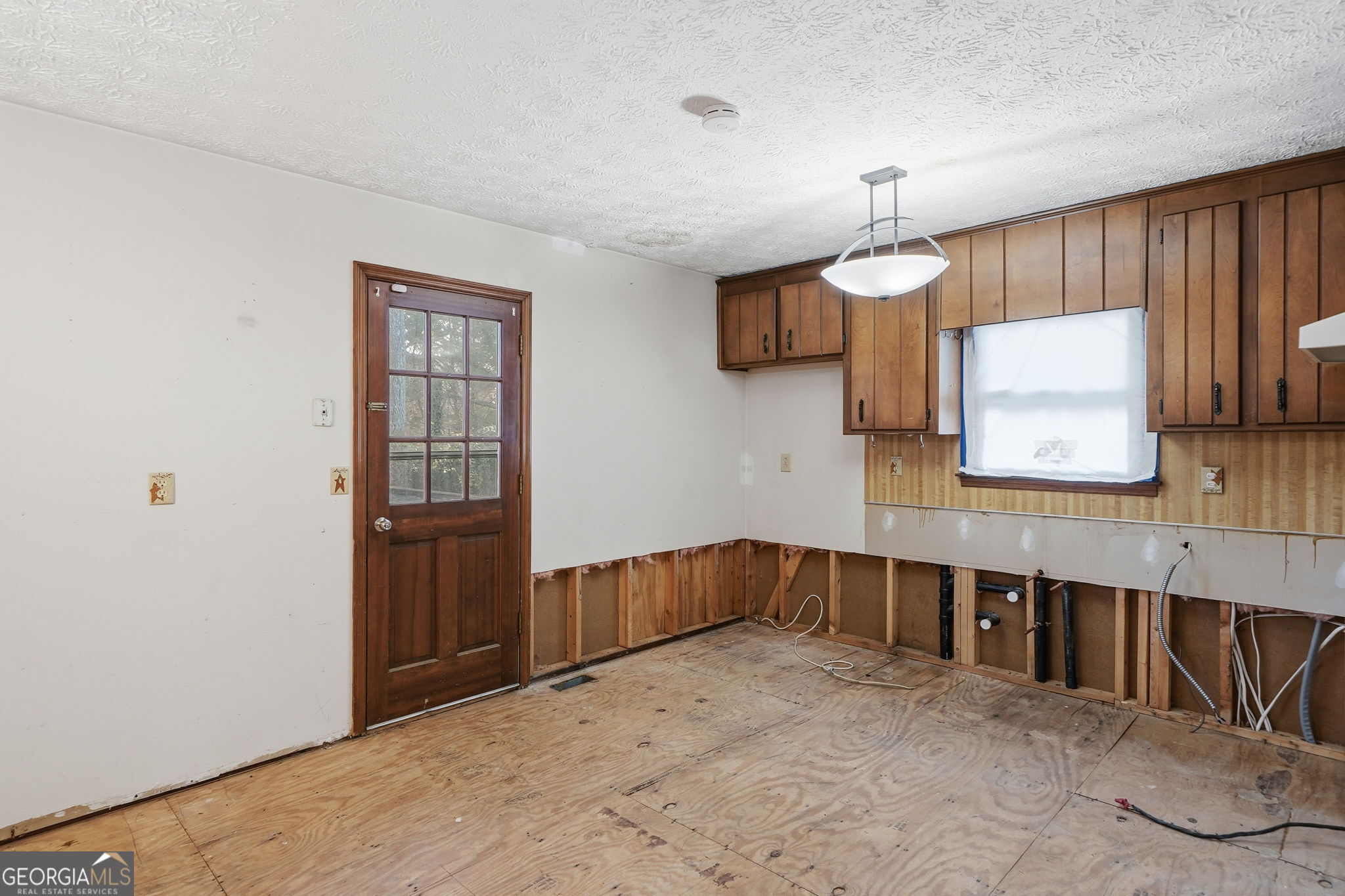 1597 Sprayberry Drive