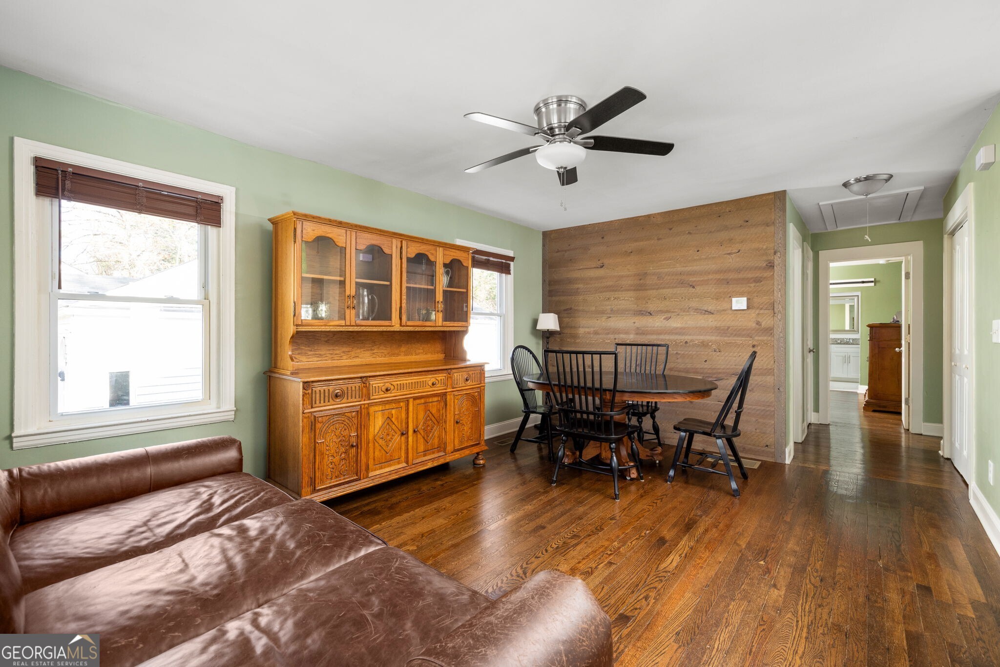 1384 Westmont Road SW