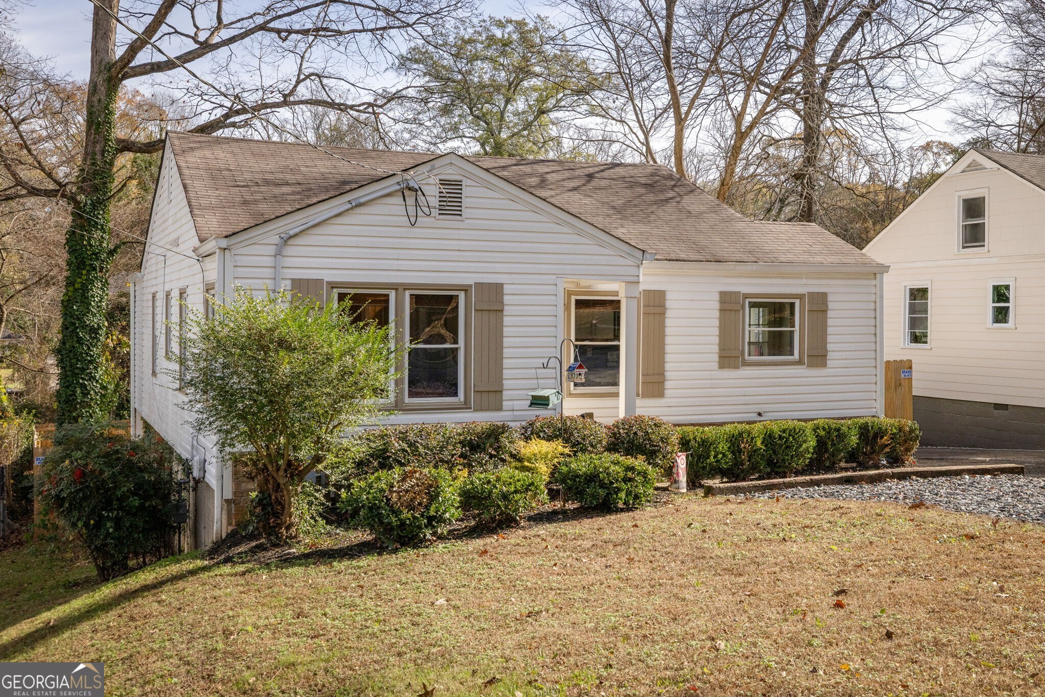 1384 Westmont Road SW