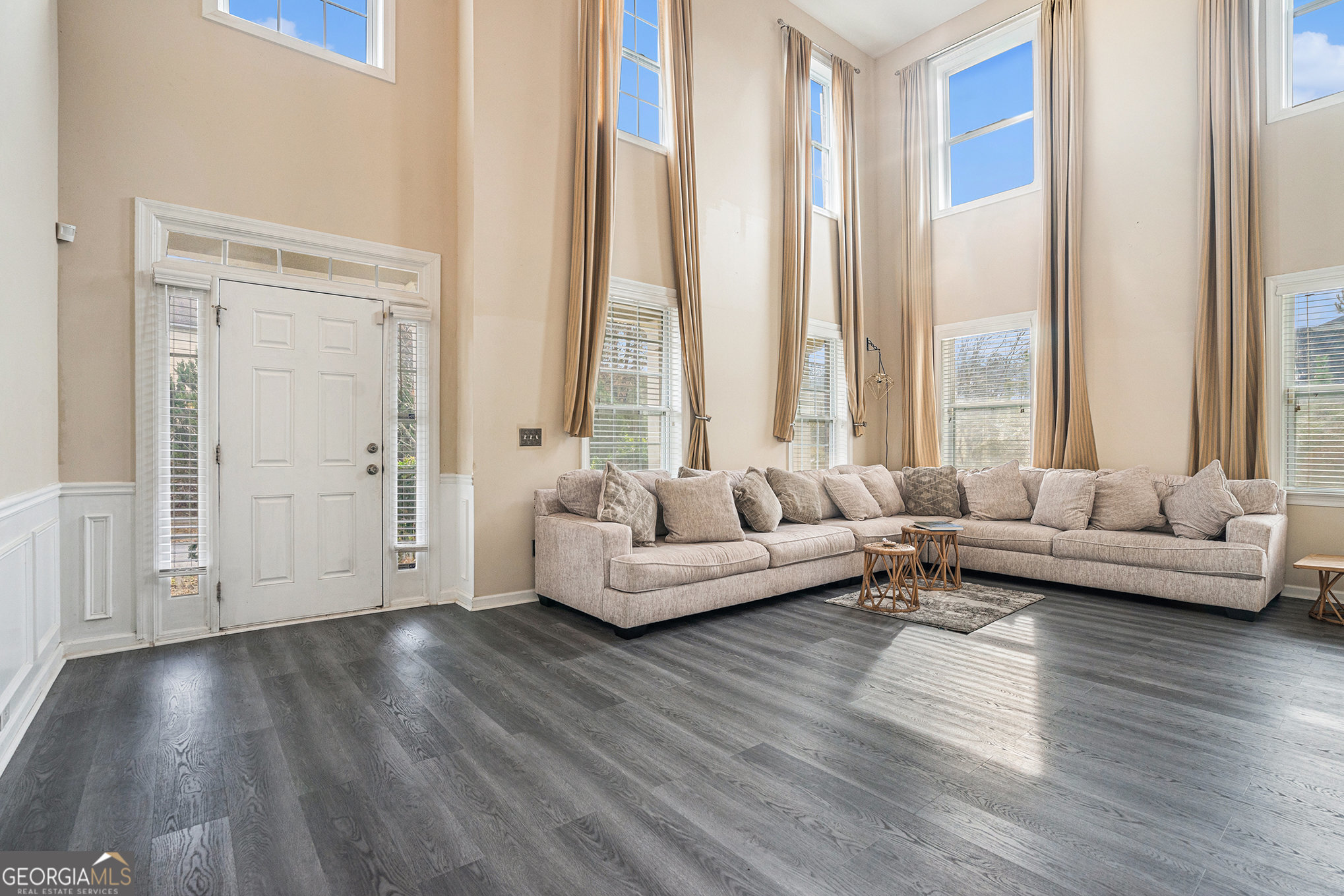 3745 PARK HILL Circle