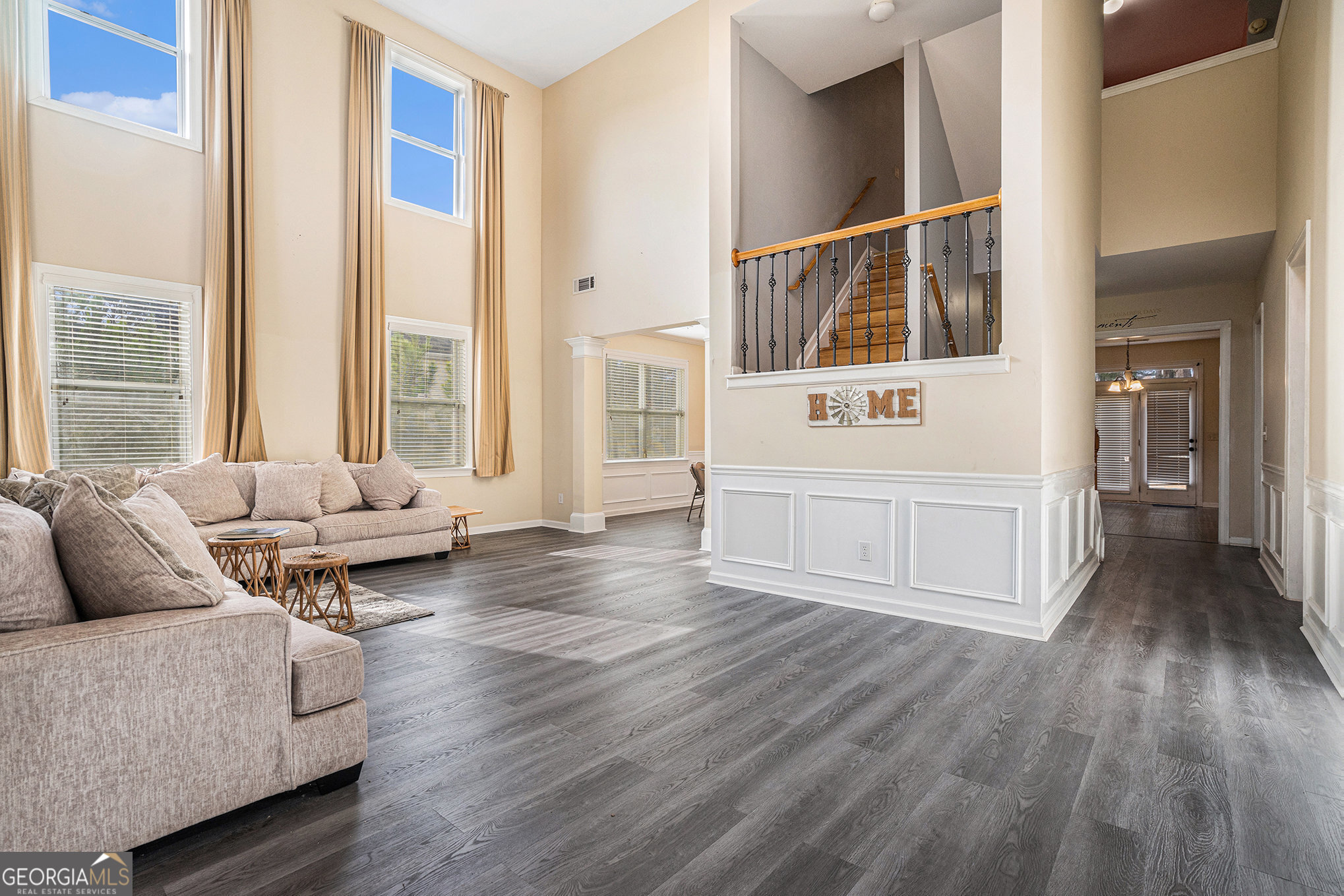 3745 PARK HILL Circle