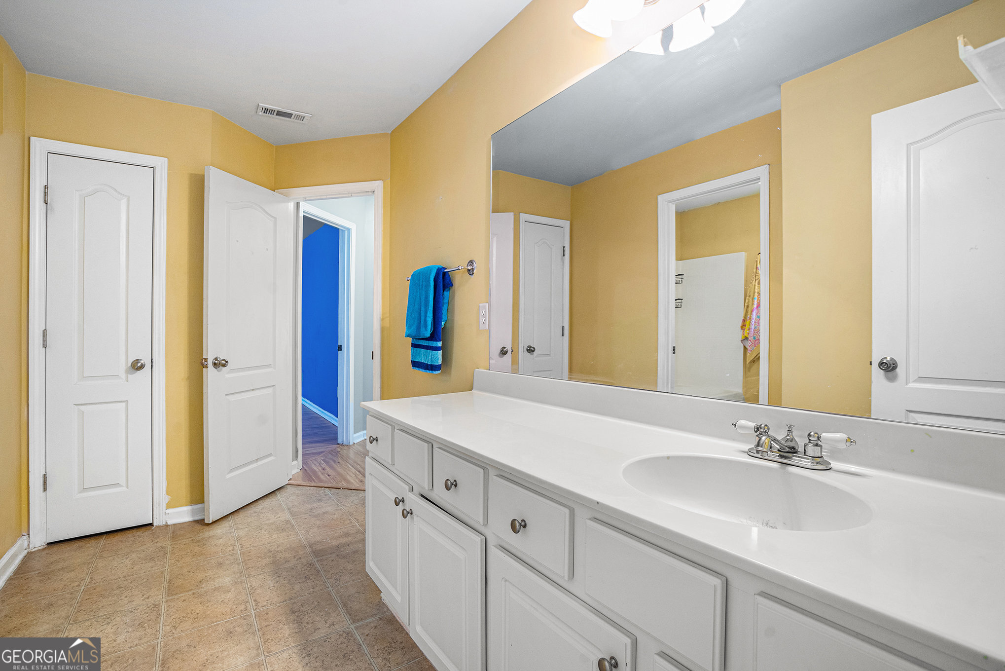 3745 PARK HILL Circle