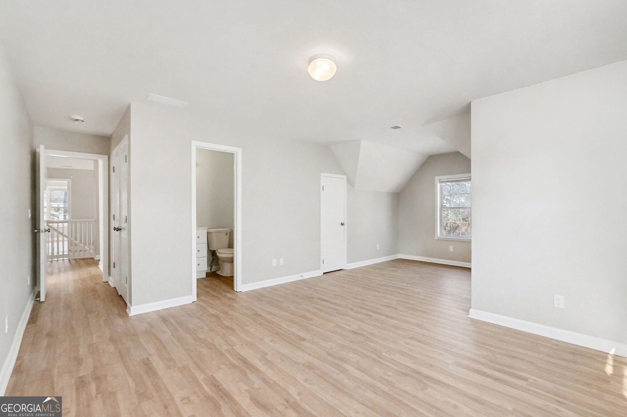 4001 Kingsbrook Boulevard