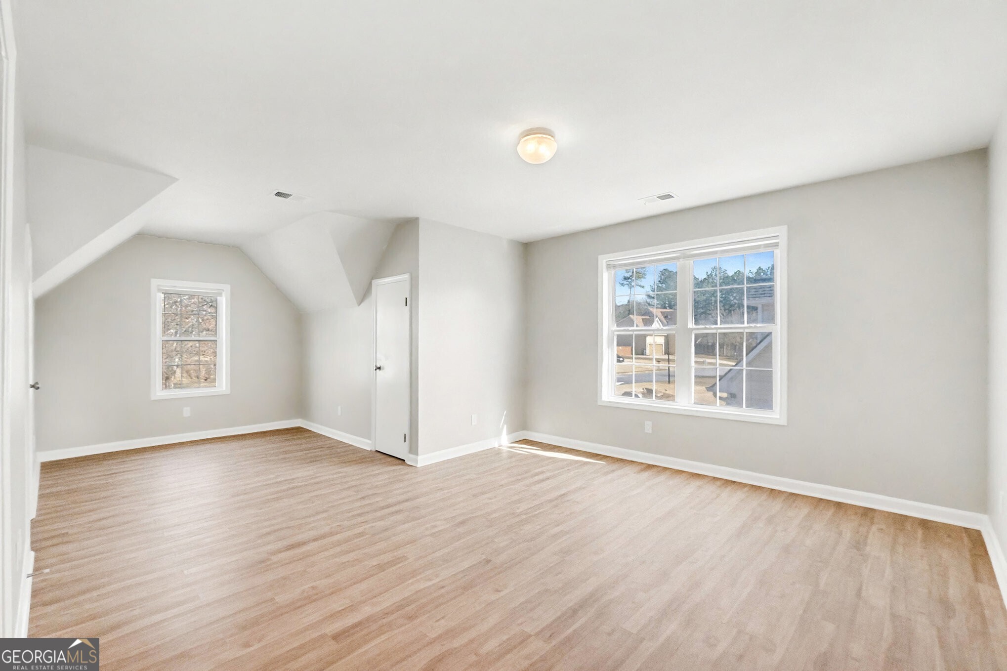 4001 Kingsbrook Boulevard