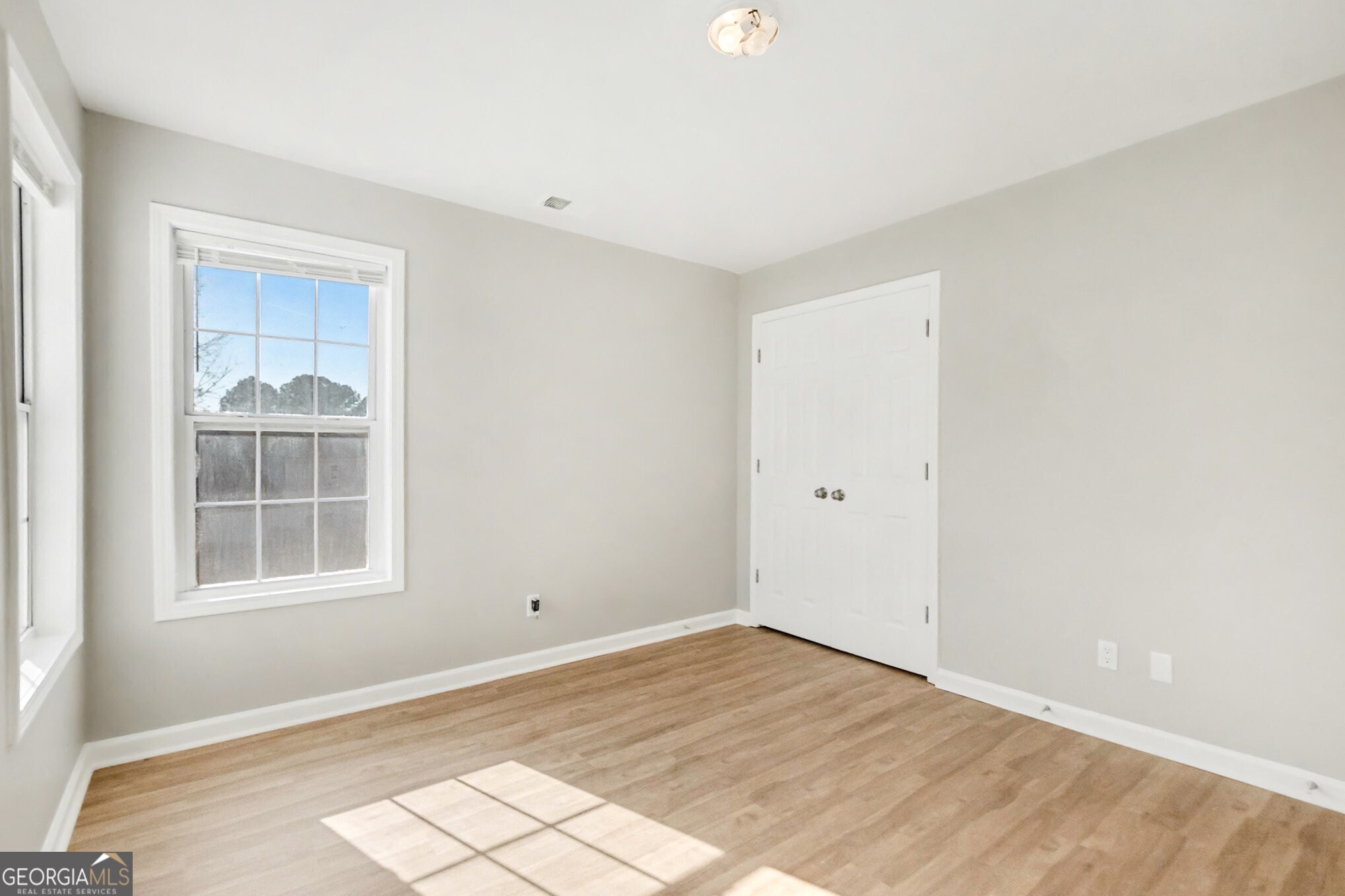 4001 Kingsbrook Boulevard