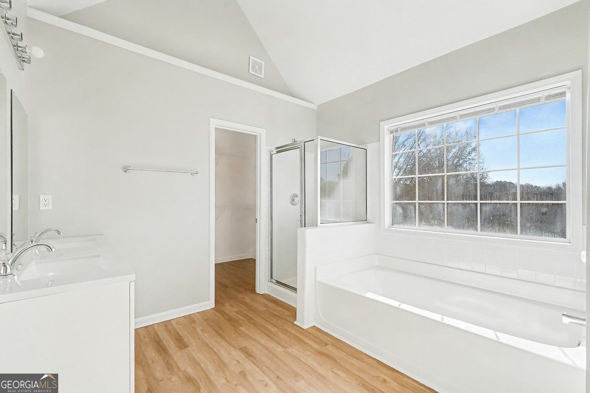 4001 Kingsbrook Boulevard