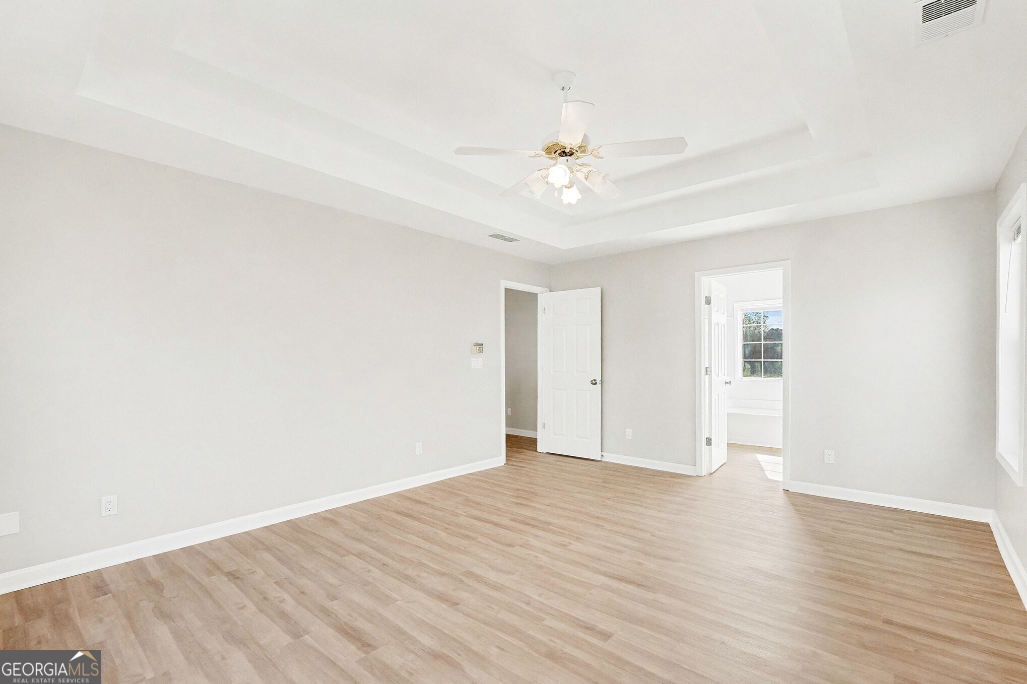 4001 Kingsbrook Boulevard