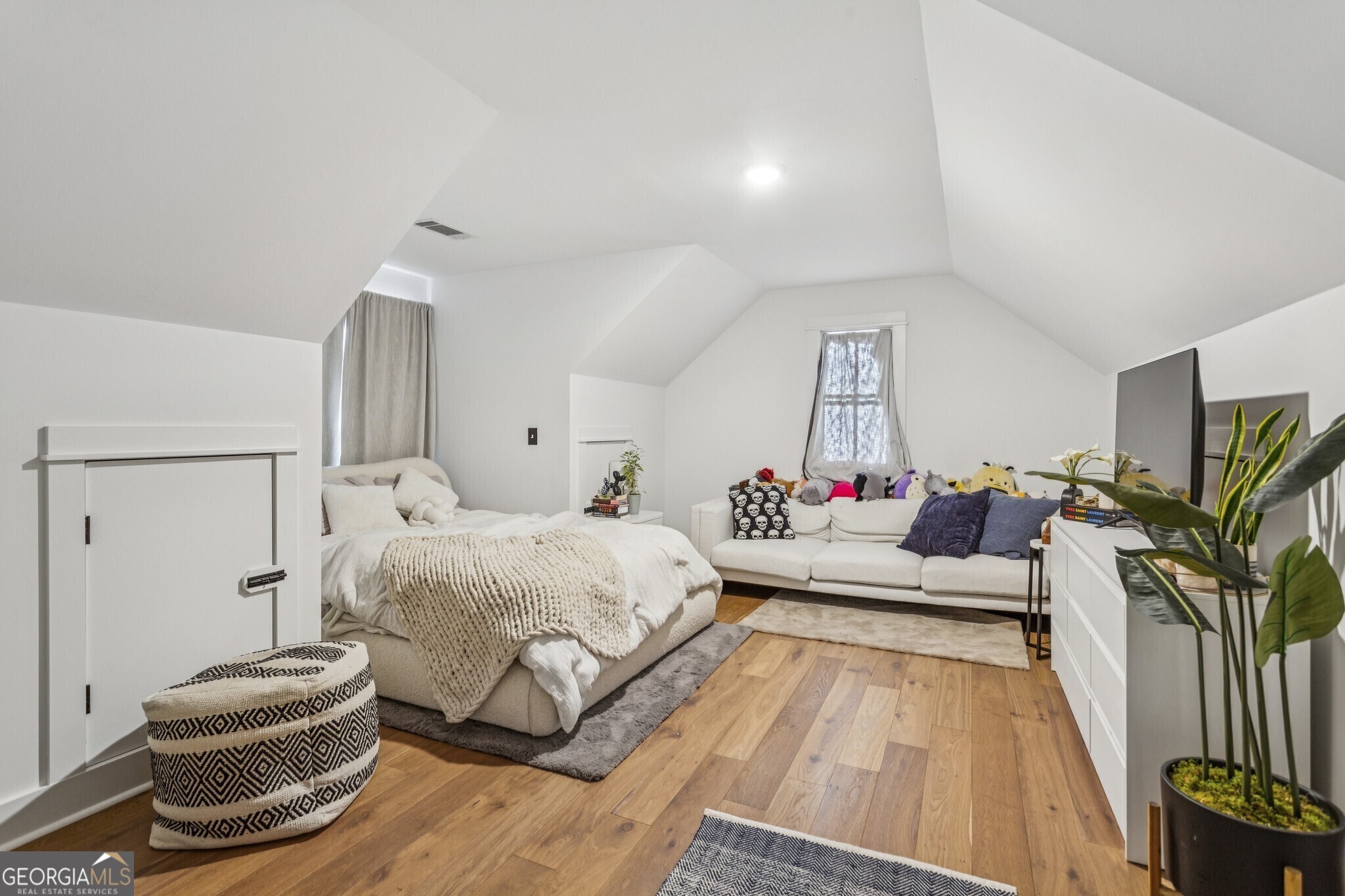 3346 Kenyon Creek Drive NW