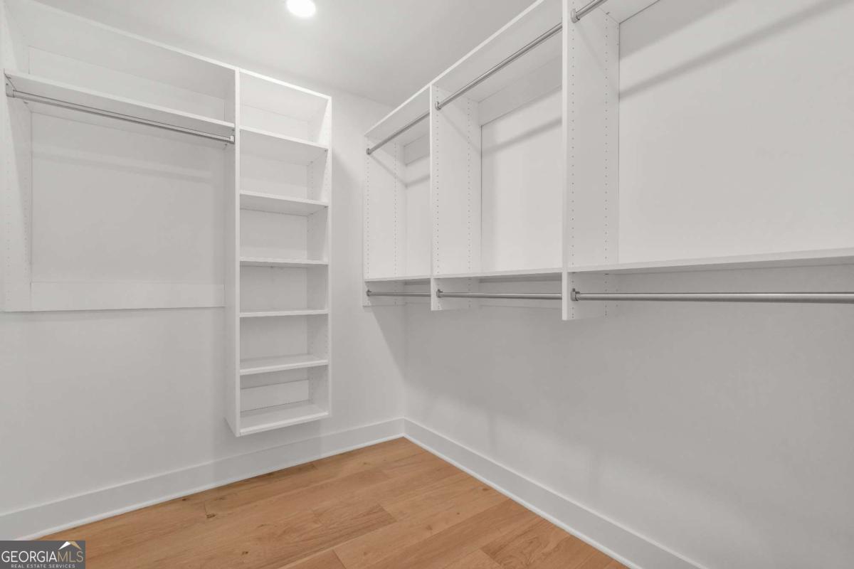 2205 Meador Avenue SE