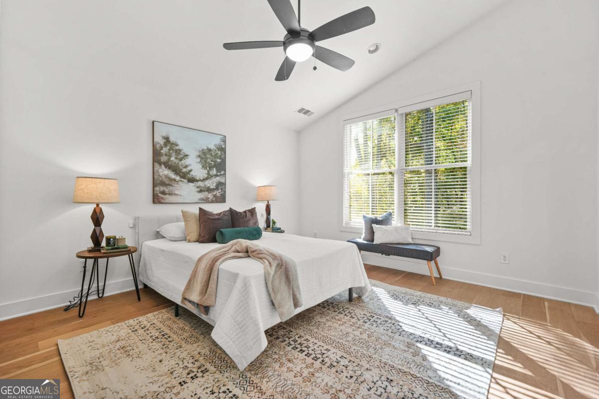 2205 Meador Avenue SE