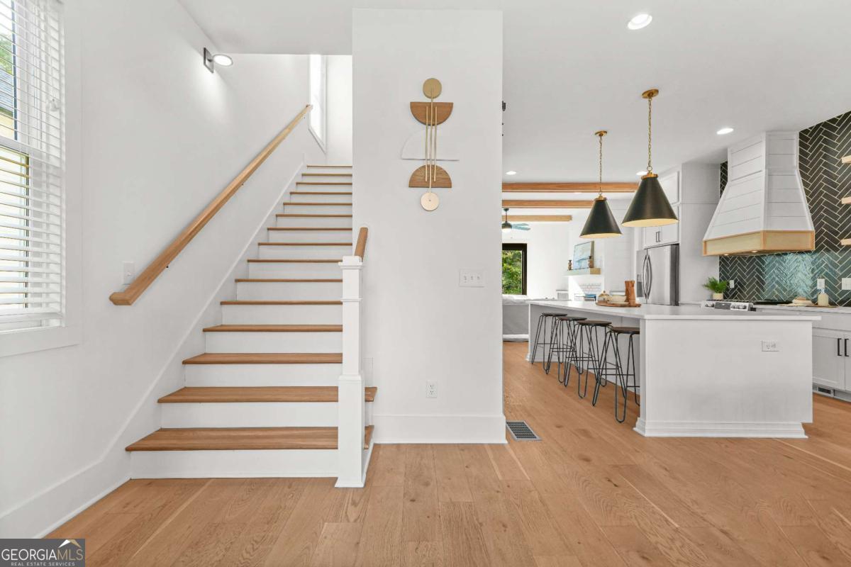 2205 Meador Avenue SE