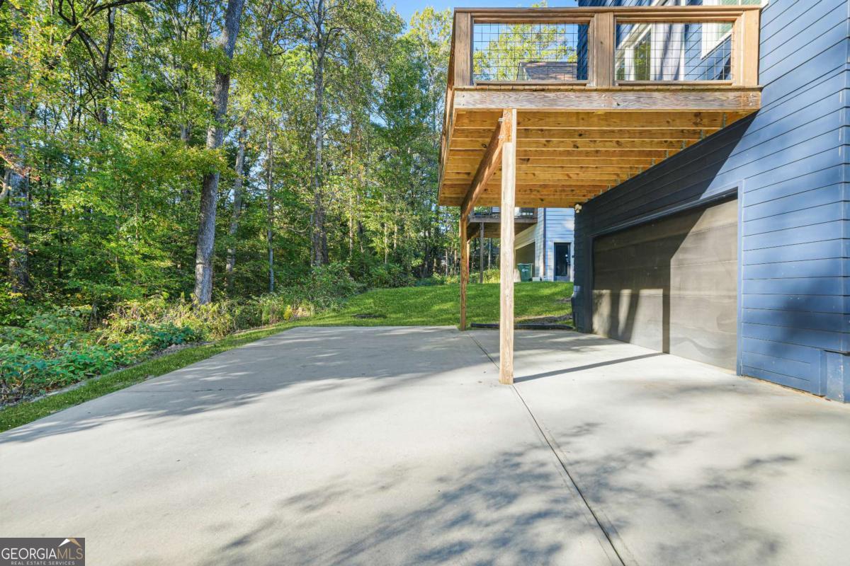 2205 Meador Avenue SE