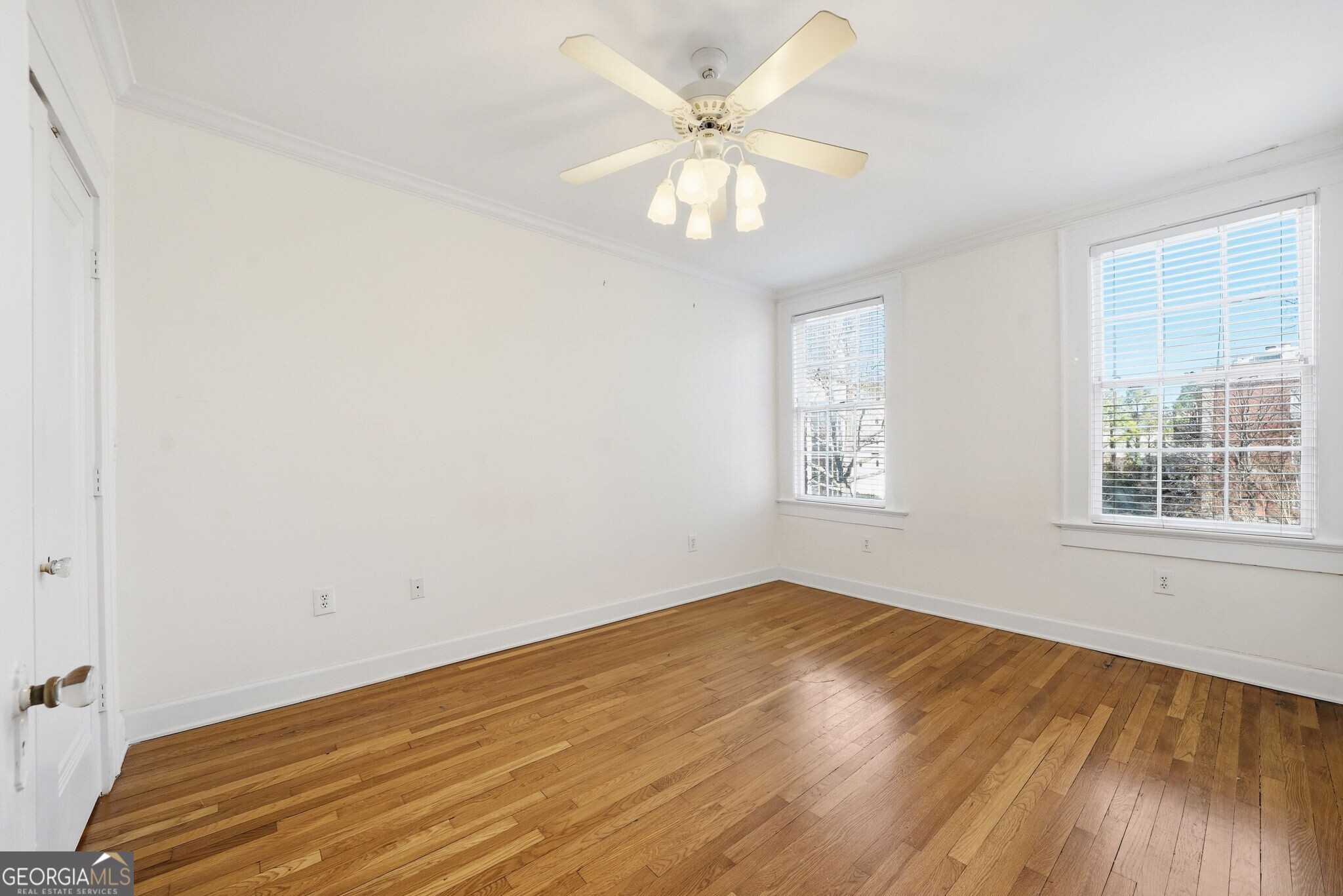 2814 Peachtree Road NW # 4