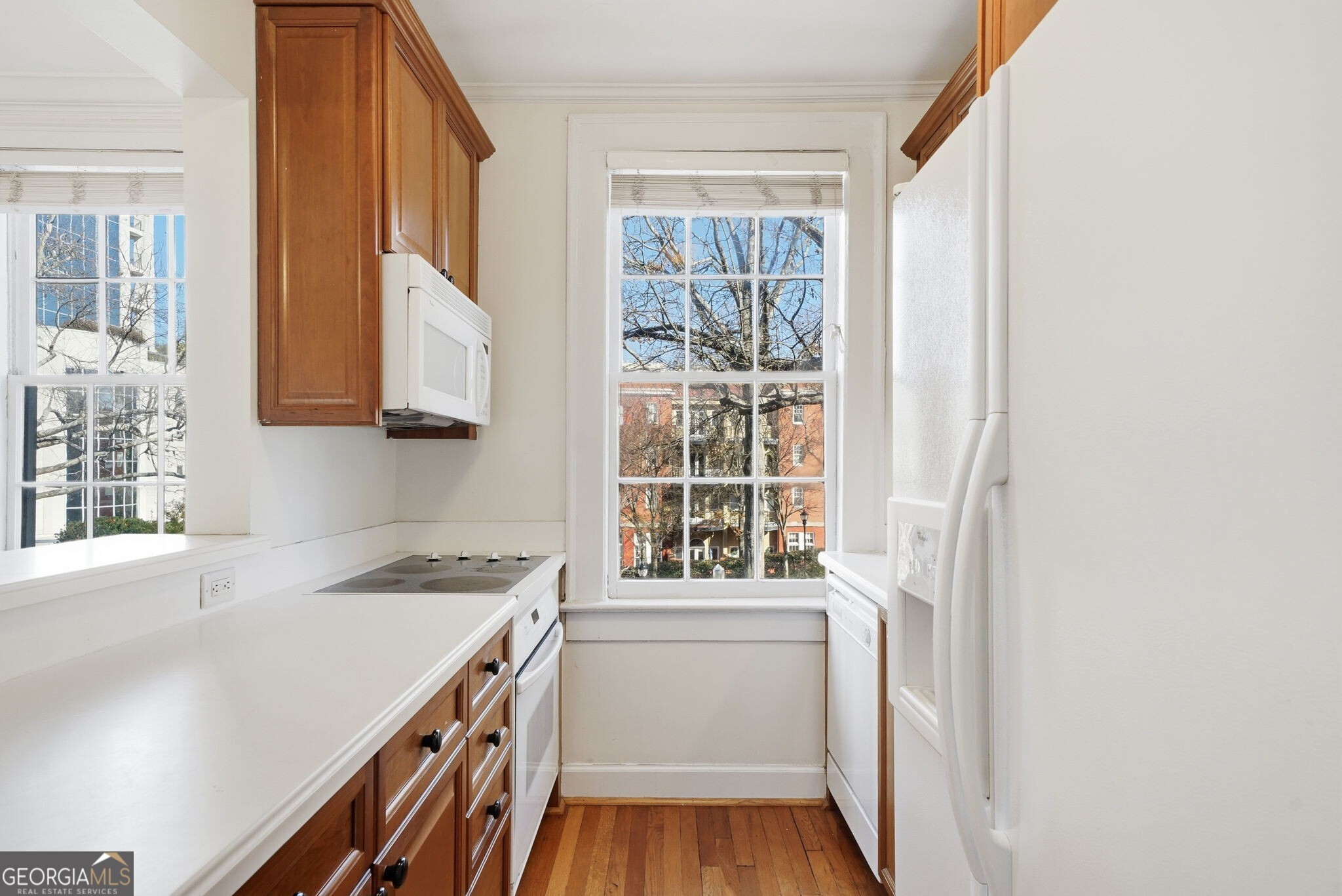 2814 Peachtree Road NW # 4