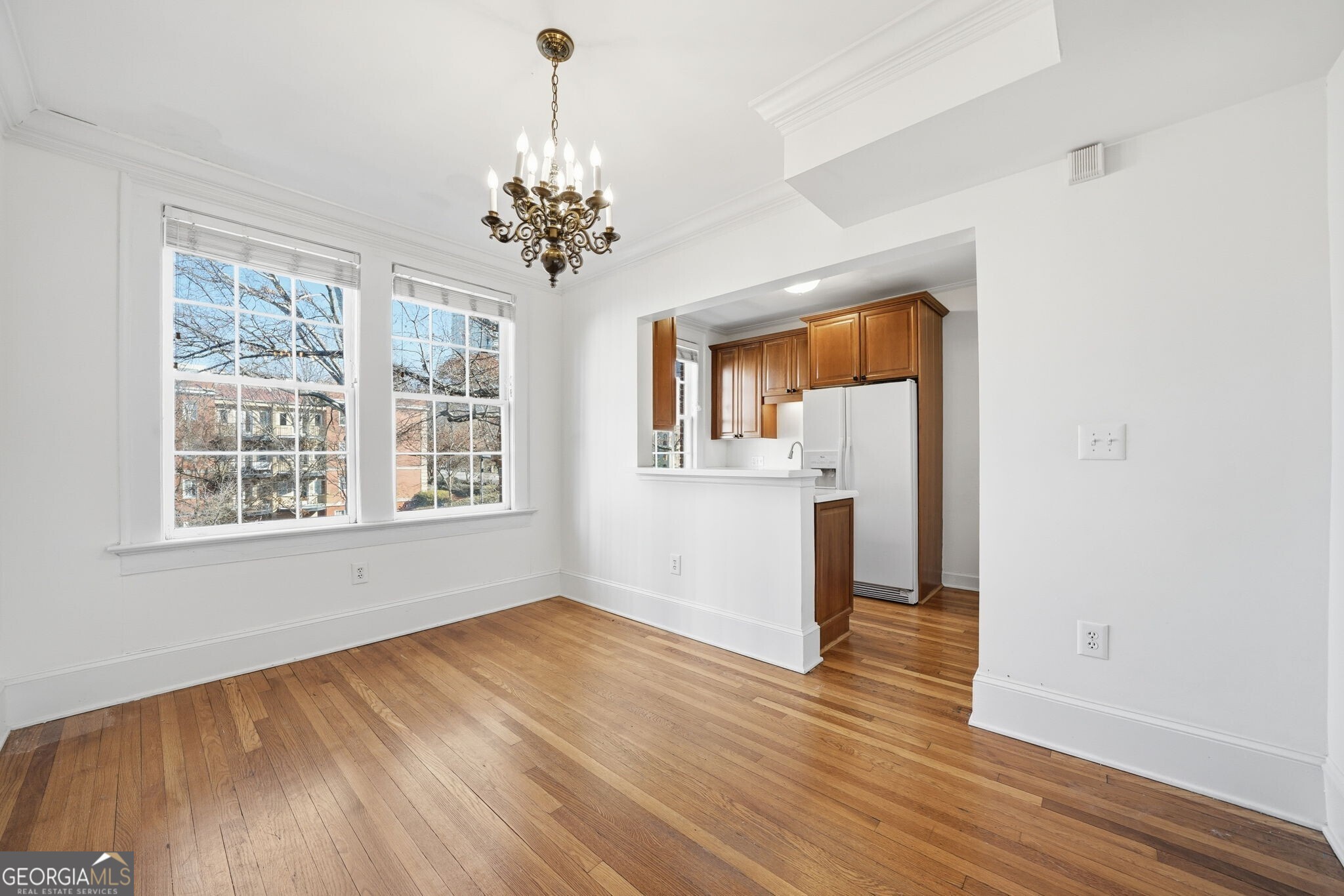 2814 Peachtree Road NW # 4