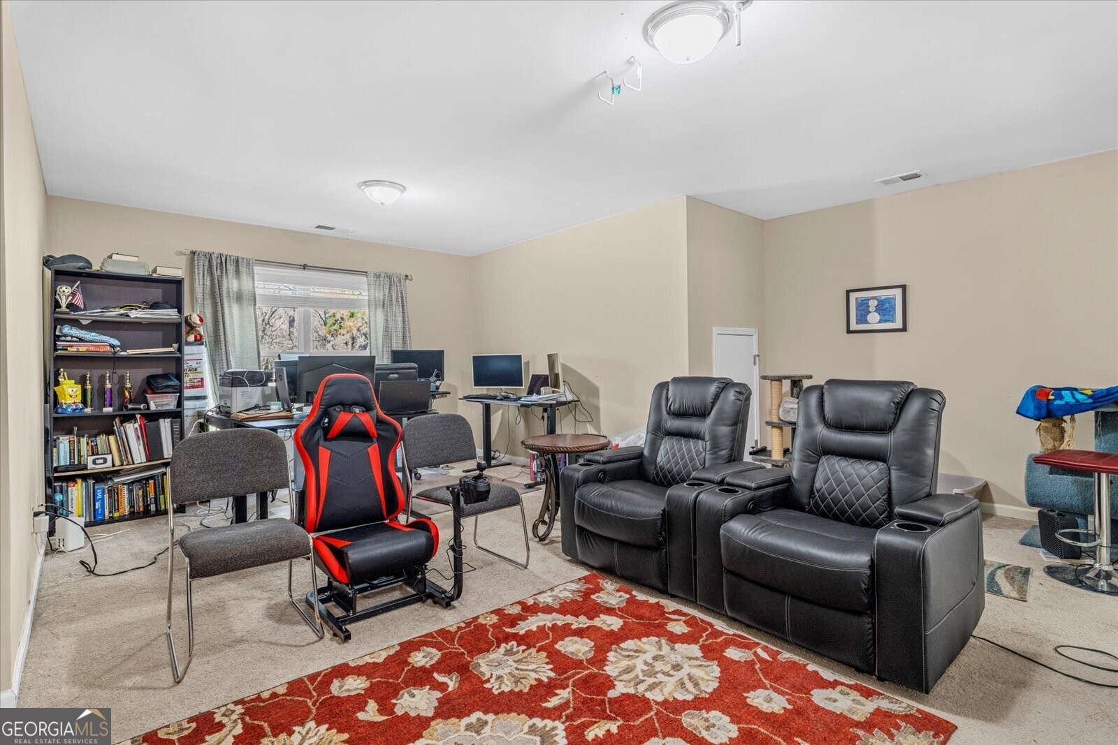 1615 Hampton Oaks Drive