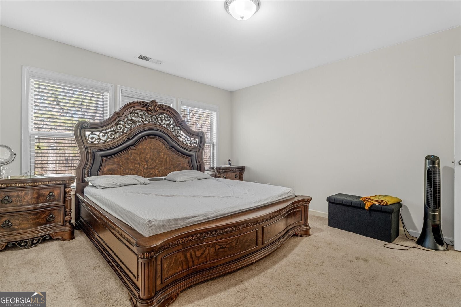 1615 Hampton Oaks Drive